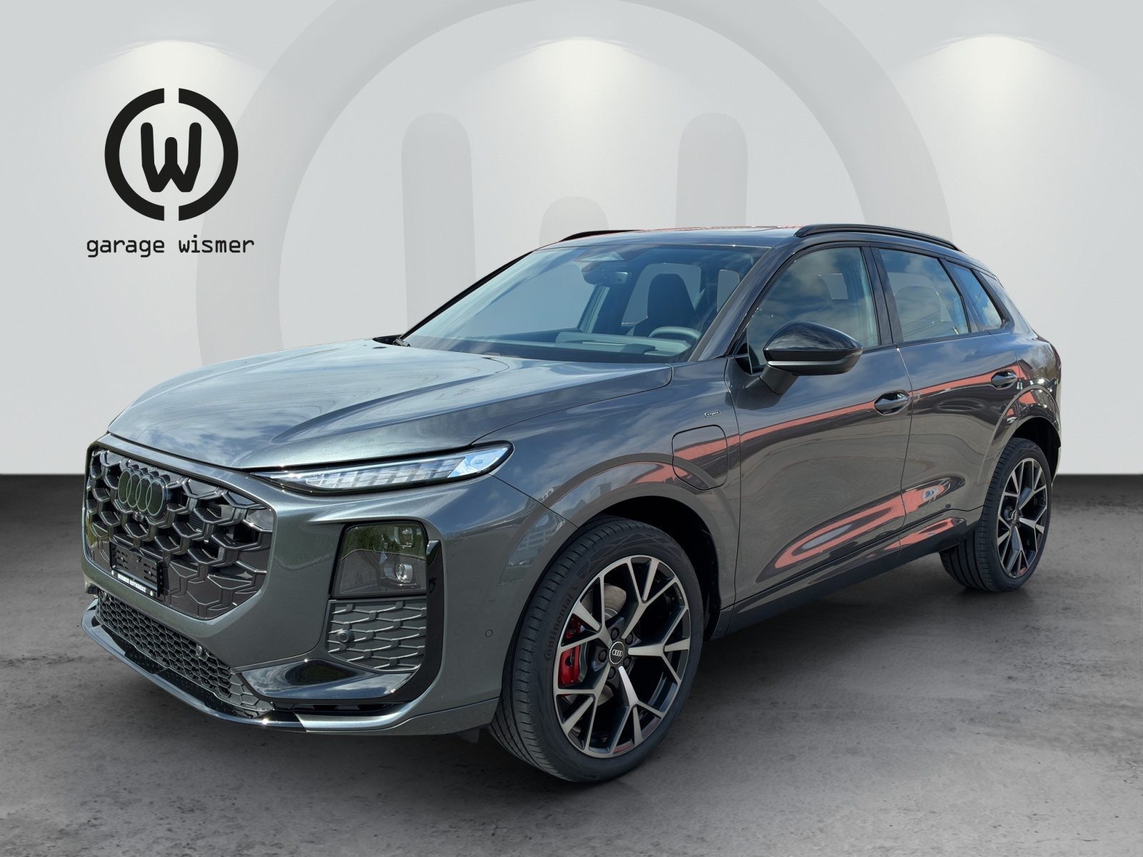 AUDI Q3 SUV e-hybrid 200 kW