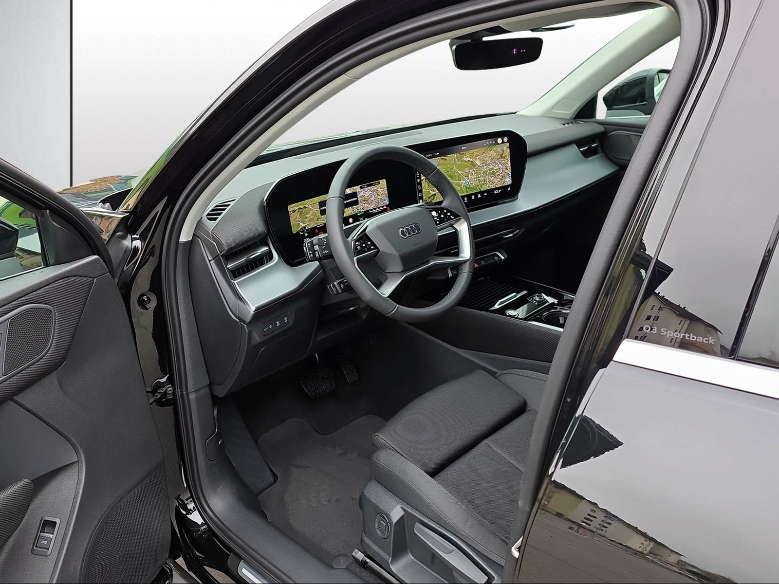 AUDI Q3 SB TFSI 150 kW, Essence, Voiture nouvelle, Automatique - 6