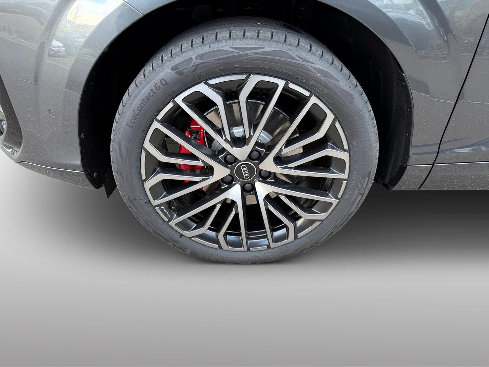 AUDI Q3 SUV TFSI 195 kW, Essence, Voiture nouvelle, Automatique - 3