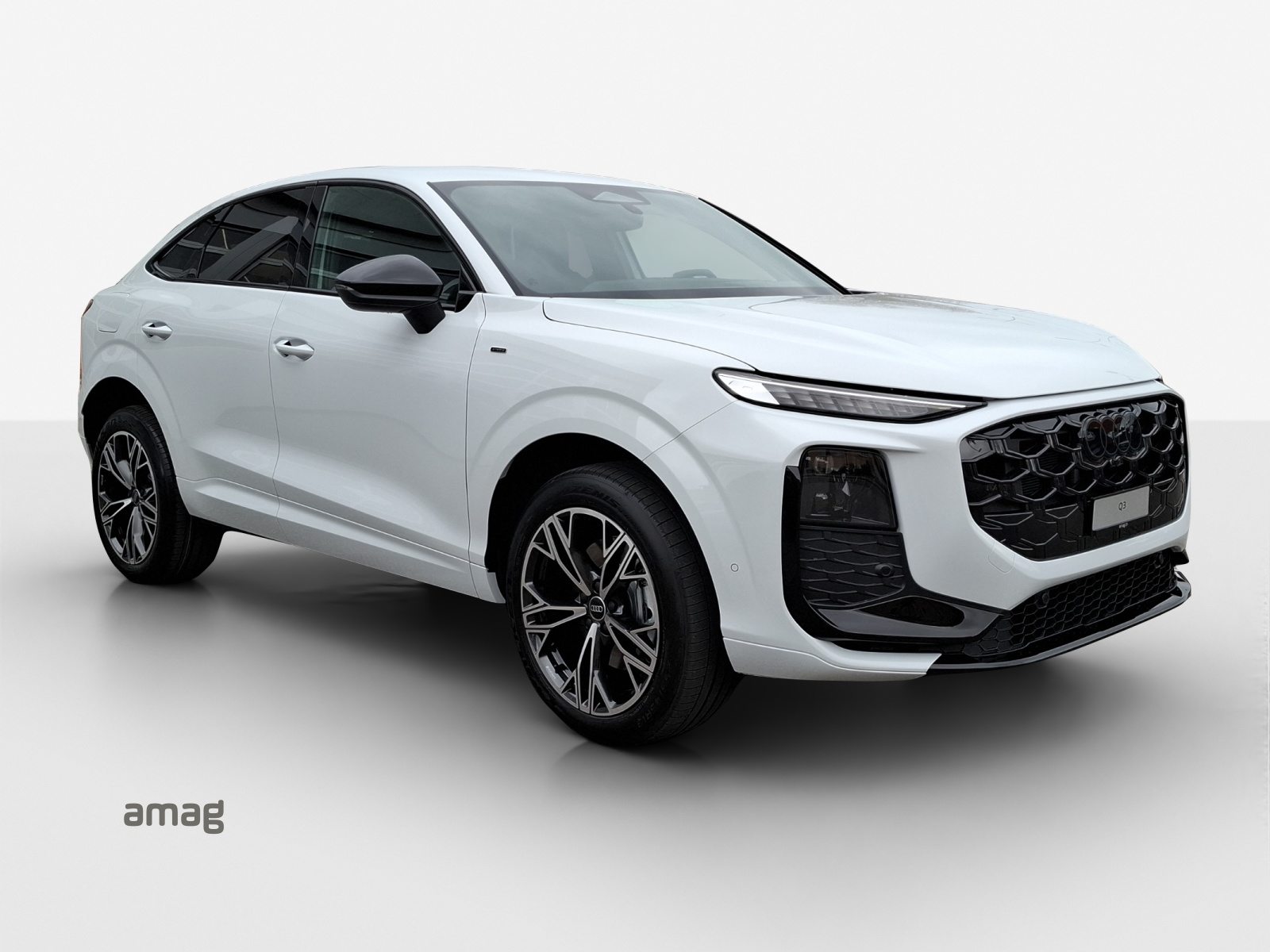 AUDI Q3 SB e-hybrid 200 kW, Hybride Intégral Essence/Électricité, Voiture nouvelle, Automatique - 6