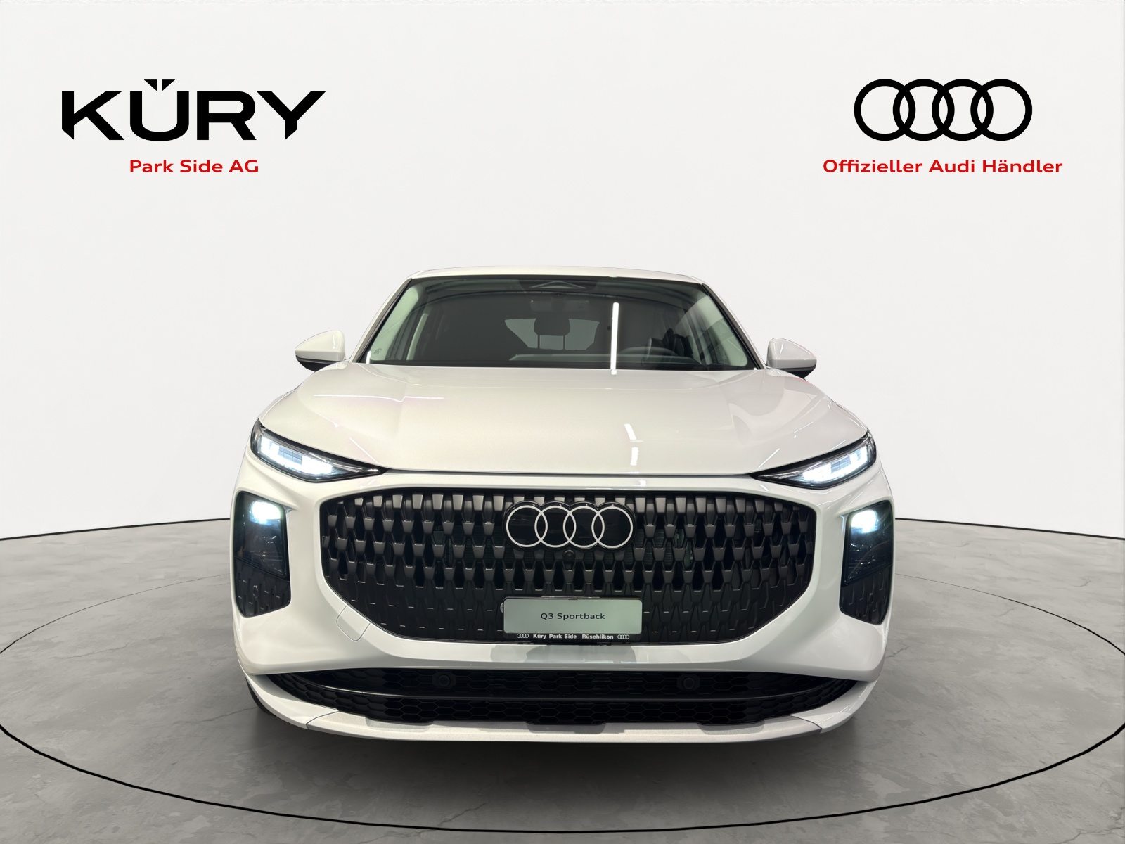 AUDI Q3 SB TFSI 110 kW, Essence, Voiture nouvelle, Automatique - 2