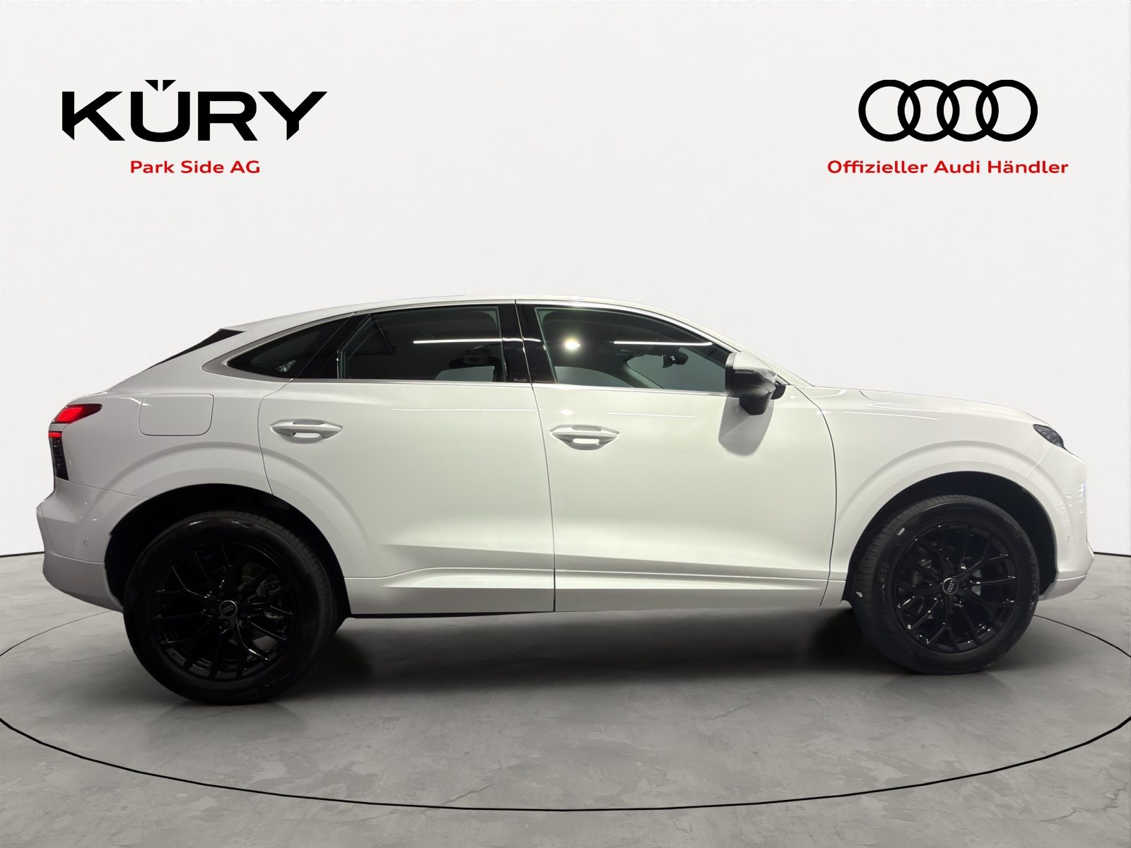 AUDI Q3 SB TFSI 110 kW, Essence, Voiture nouvelle, Automatique - 3