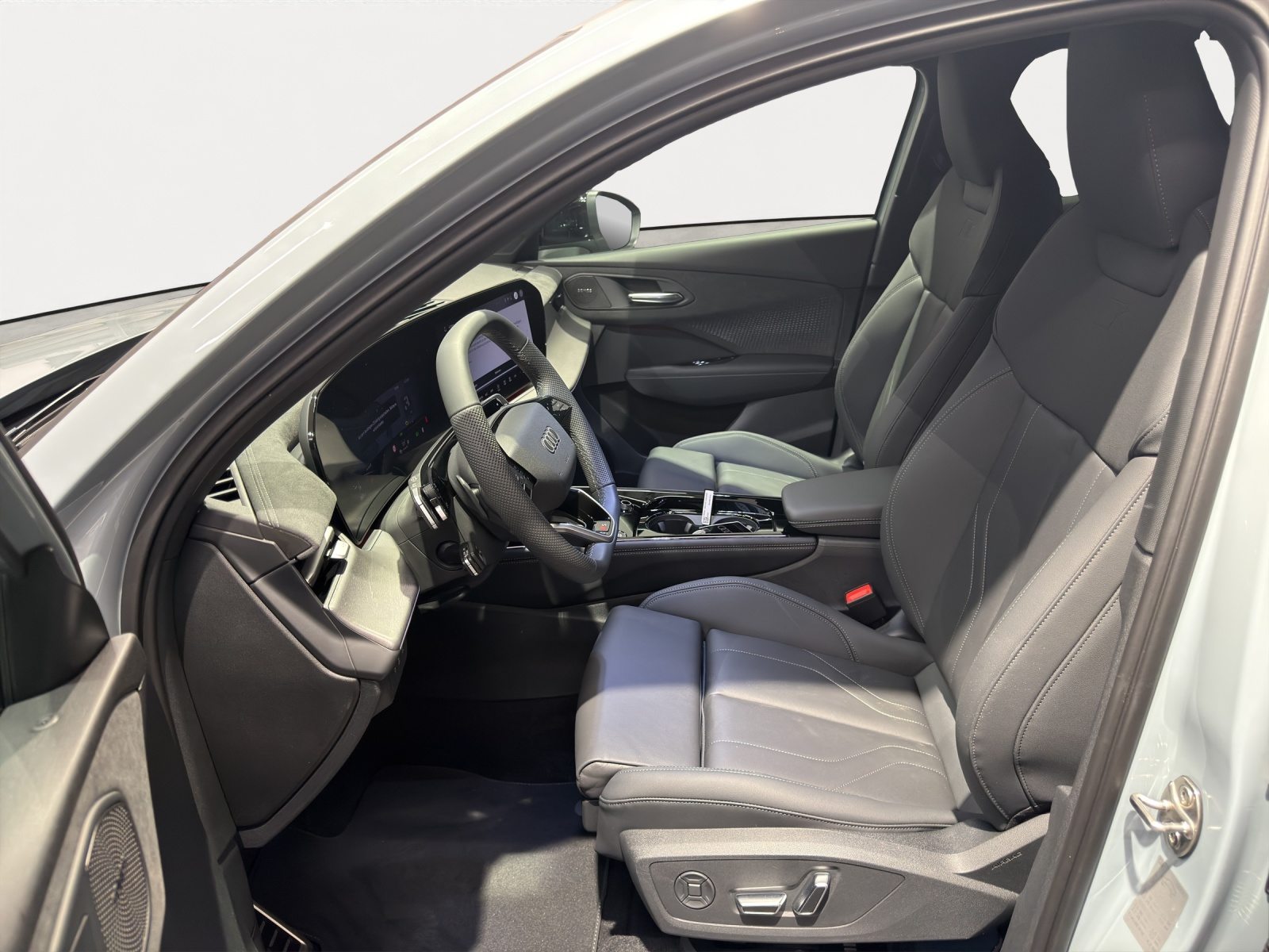 AUDI Q3 SUV TFSI 150 kW, Essence, Voiture nouvelle, Automatique - 5