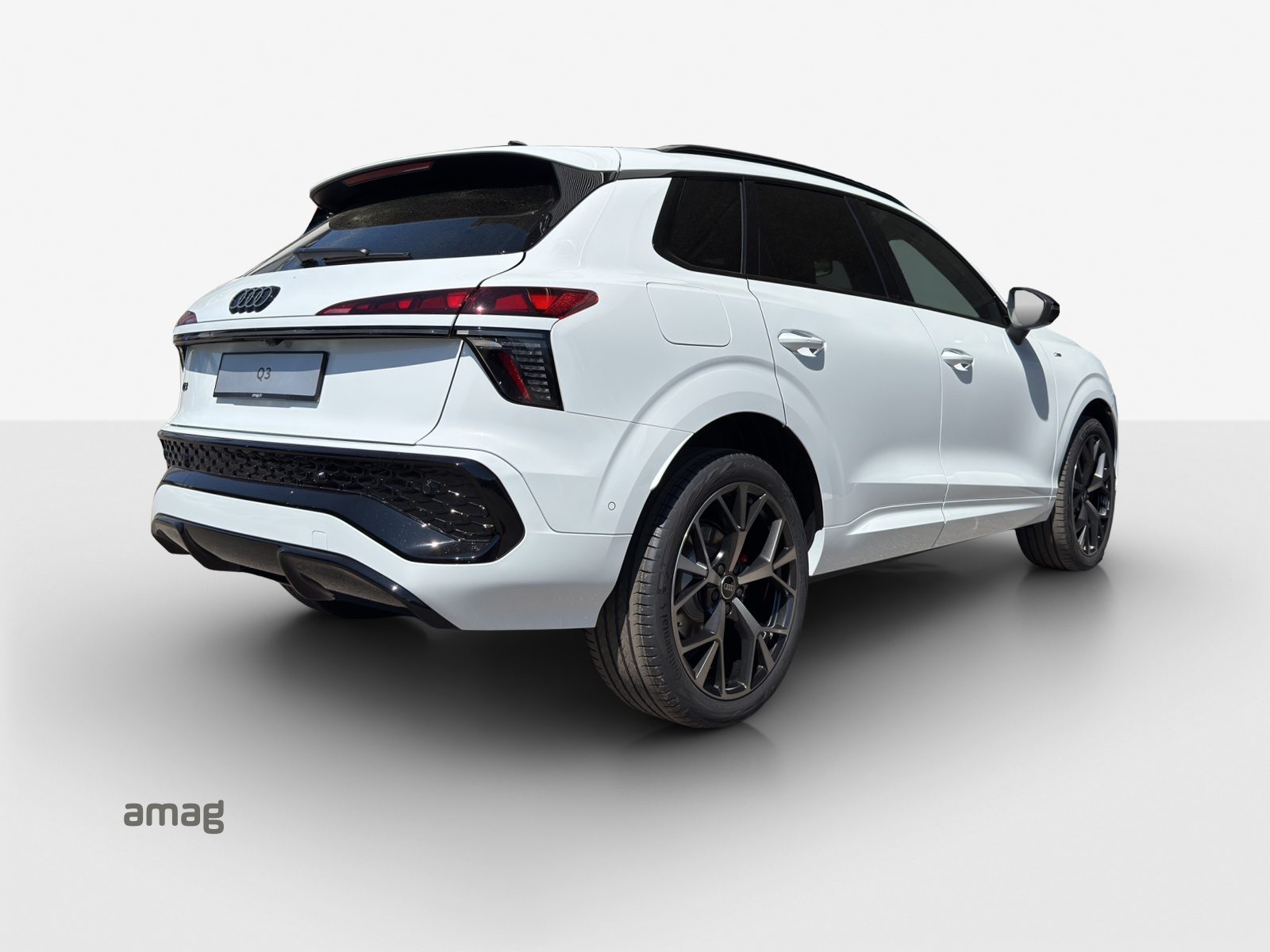 AUDI Q3 SUV TFSI 110 kW, Essence, Voiture nouvelle, Automatique - 5