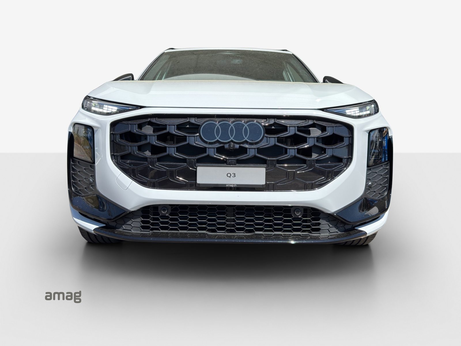 AUDI Q3 SUV TFSI 110 kW, Essence, Voiture nouvelle, Automatique - 7