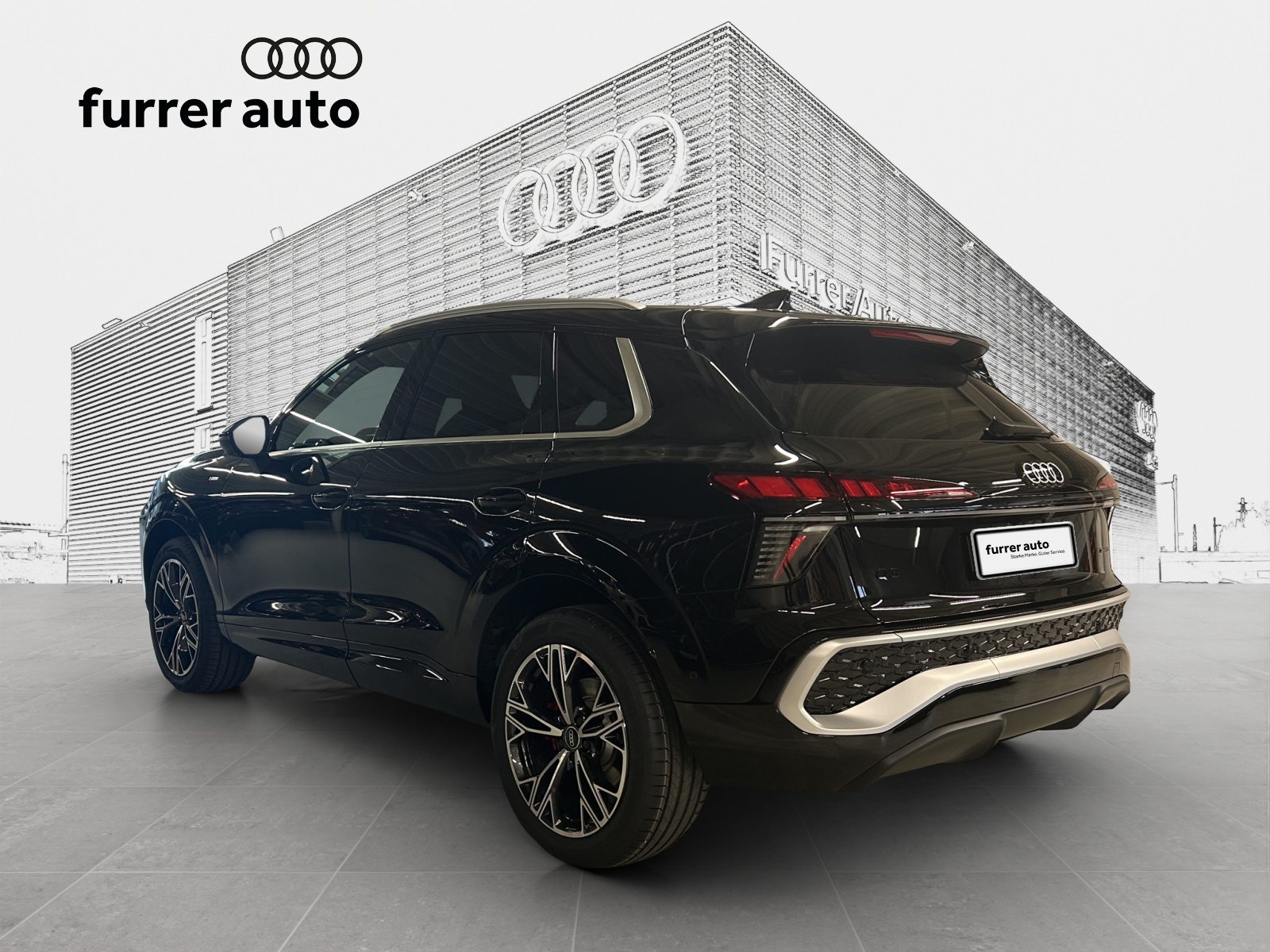 AUDI Q3 SUV TFSI 195 kW, Benzin, Neuwagen, Automatik - 3