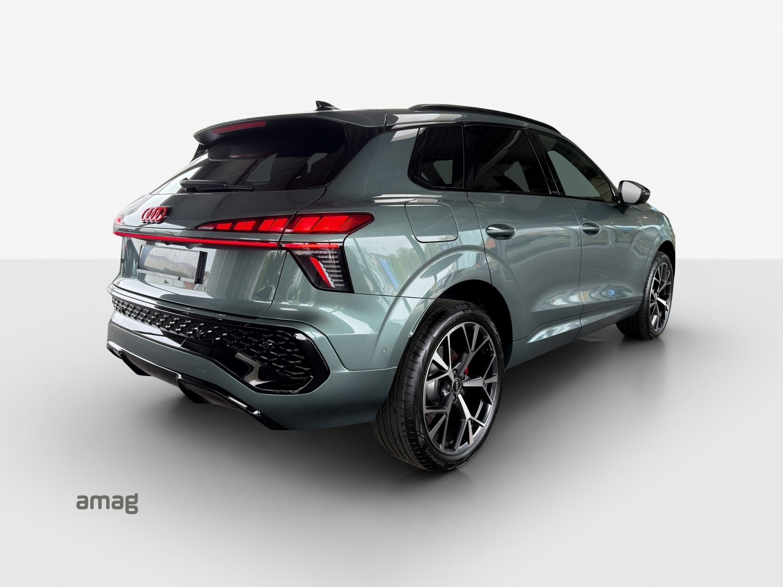 AUDI Q3 SUV TFSI 110 kW, Petrol, New car, Automatic - 5