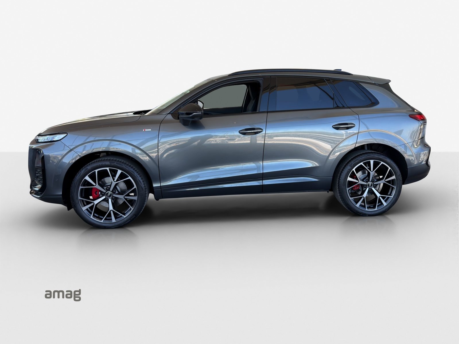 AUDI Q3 SUV TFSI 110 kW, Benzina, Auto nuove, Automatico - 2