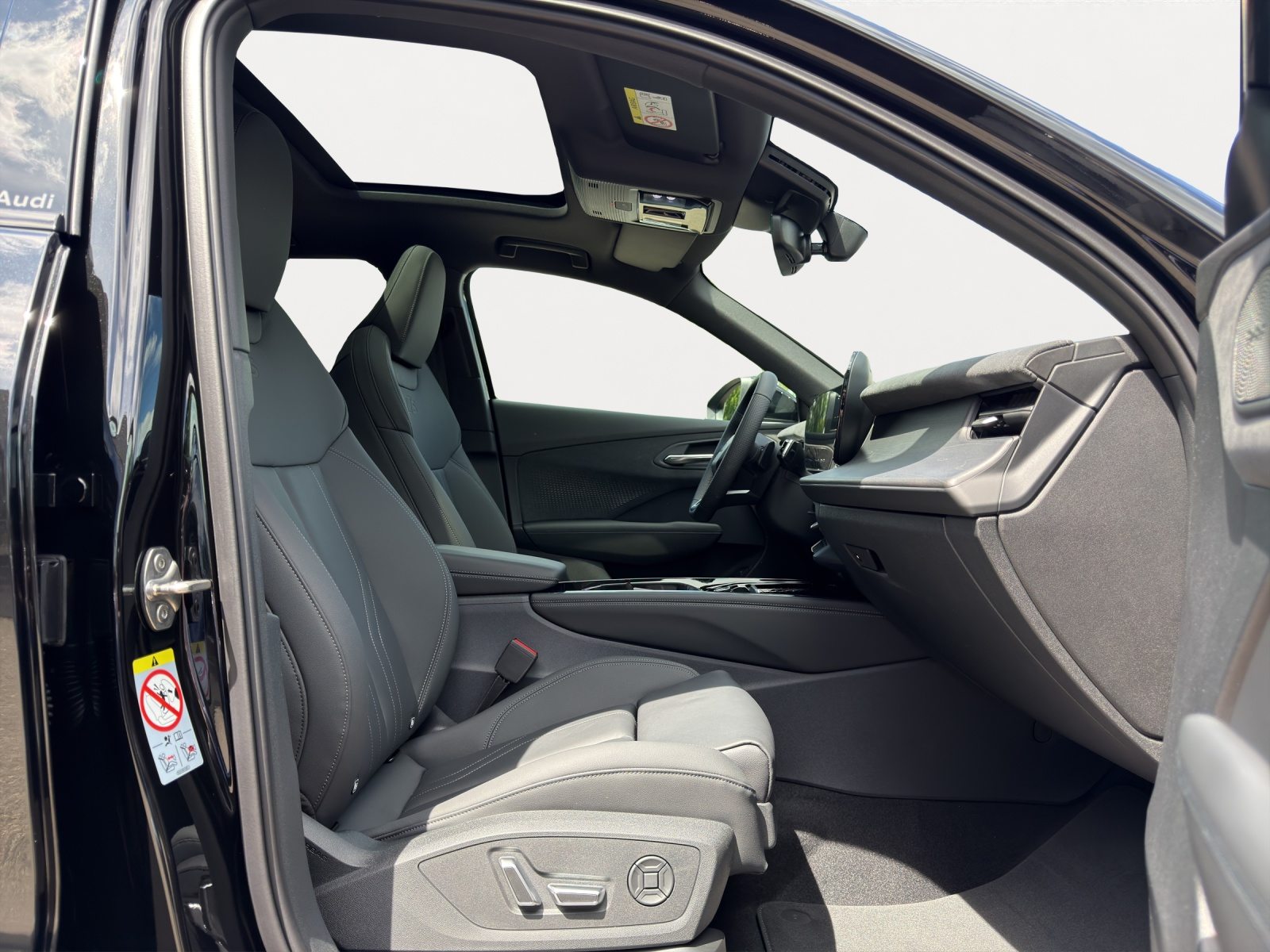 AUDI Q3 SB TFSI 150 kW, Essence, Voiture nouvelle, Automatique - 7