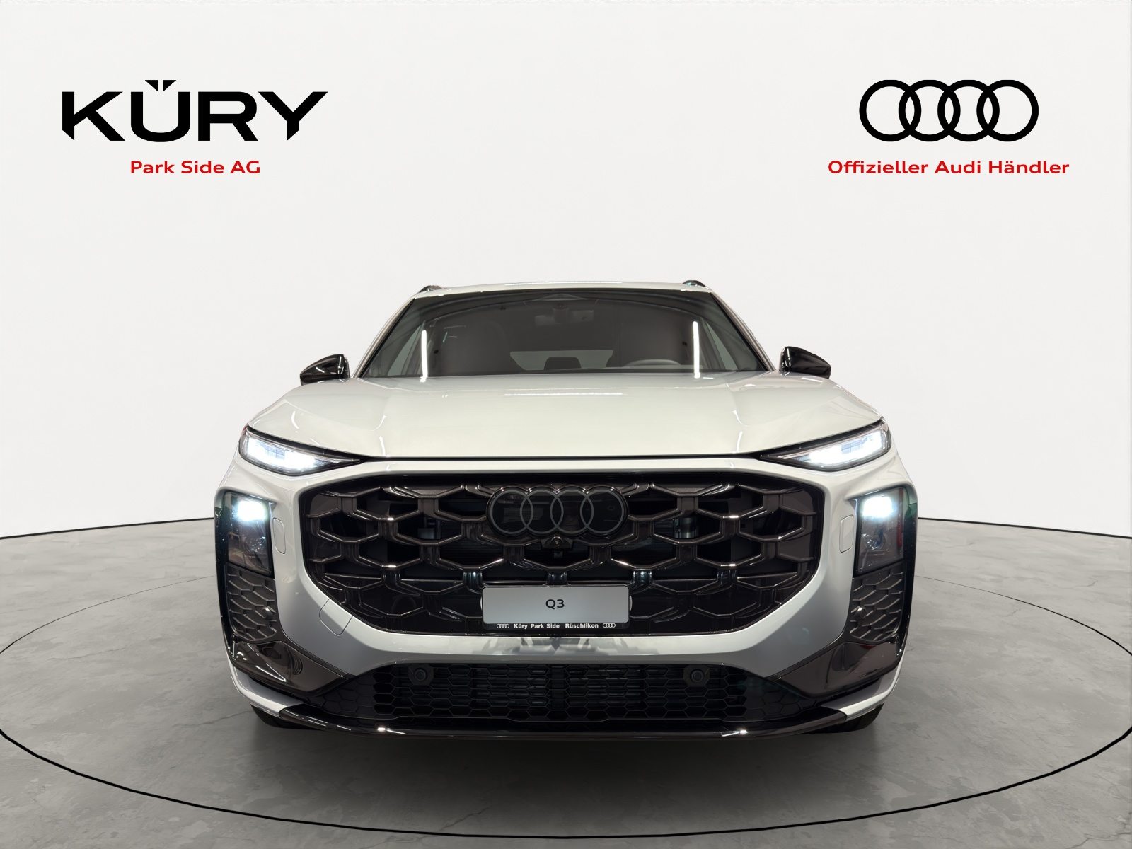 AUDI Q3 SUV TFSI 195 kW, Benzina, Auto nuove, Automatico - 2