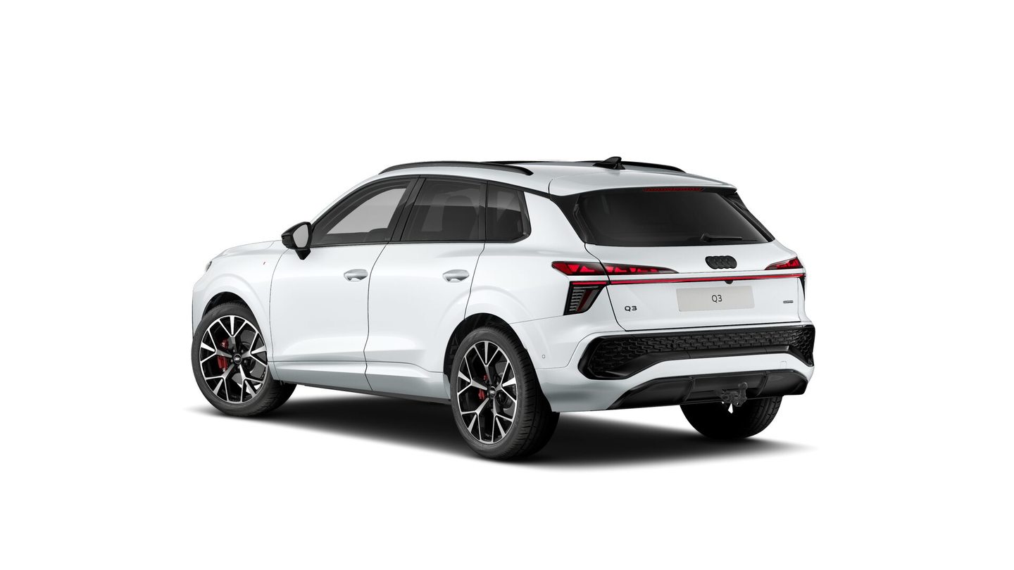 AUDI Q3 SUV TFSI 195 kW, Petrol, New car, Automatic - 3