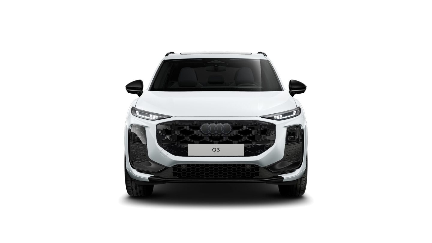 AUDI Q3 SUV TFSI 195 kW, Petrol, New car, Automatic - 5