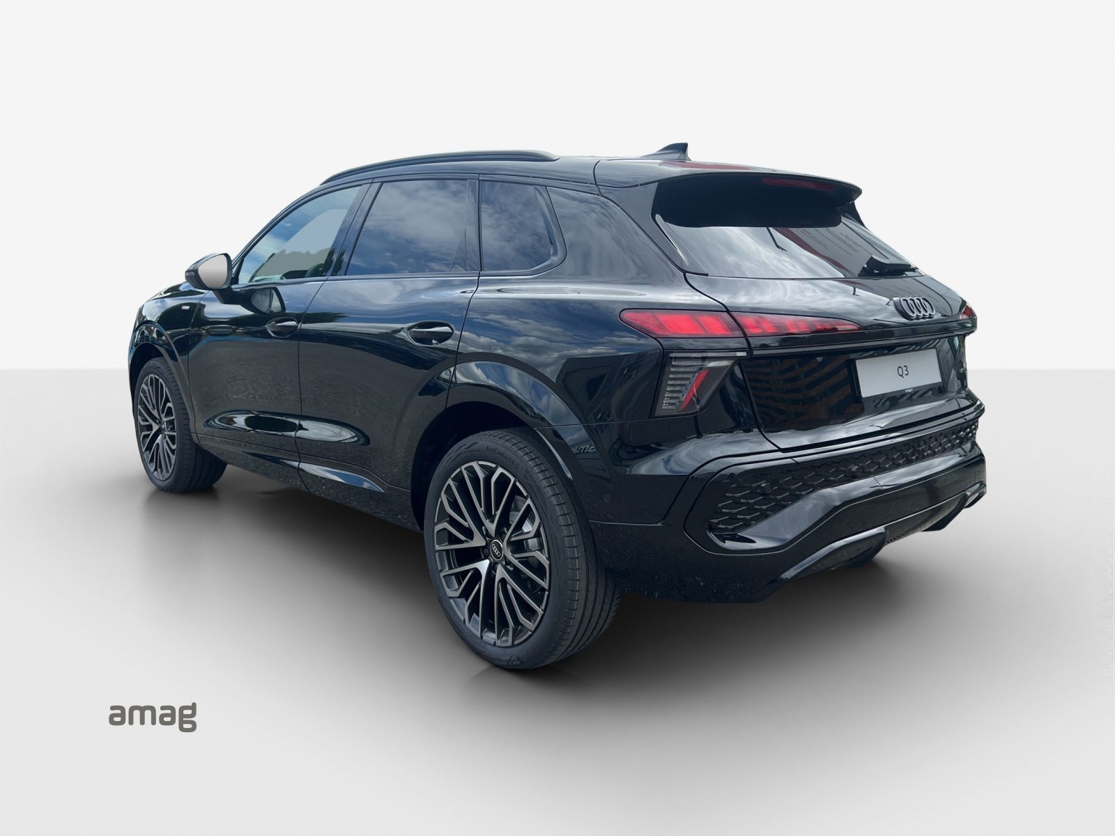 AUDI Q3 SUV TFSI 150 kW, Benzina, Auto nuove, Automatico - 3