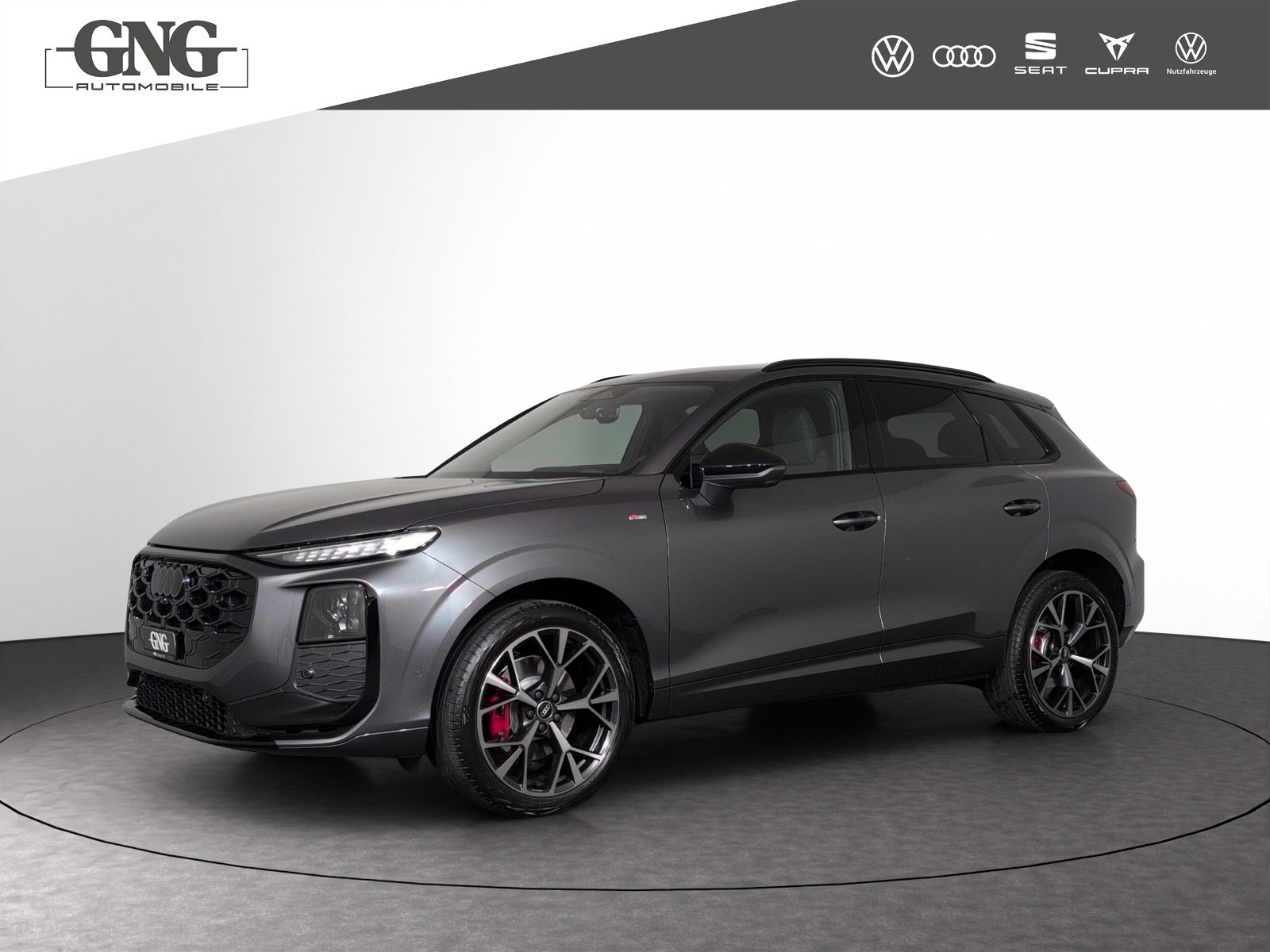AUDI Q3 SUV TFSI 195 kW