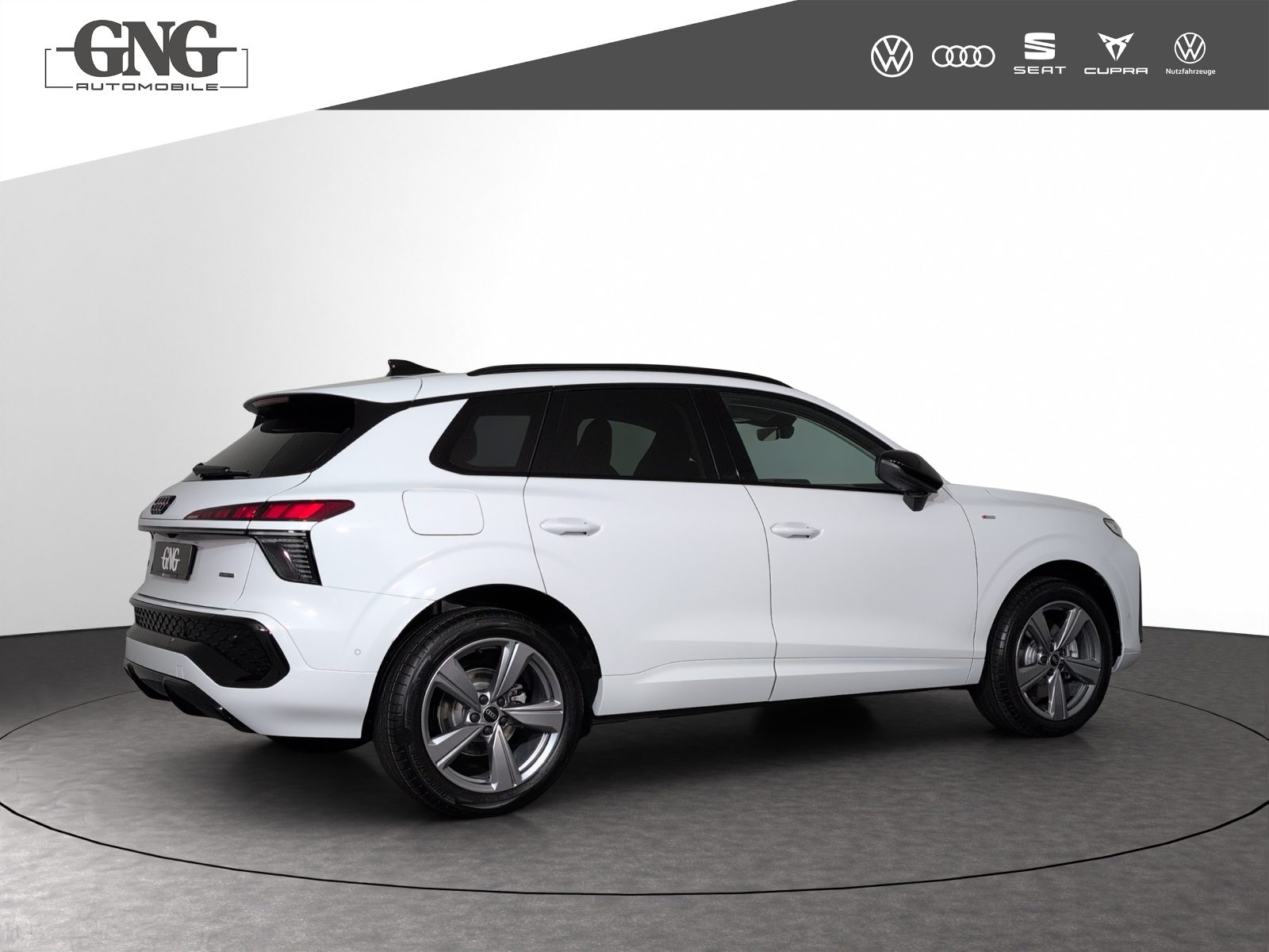 AUDI Q3 SUV TFSI 150 kW, Essence, Voiture nouvelle, Automatique - 3