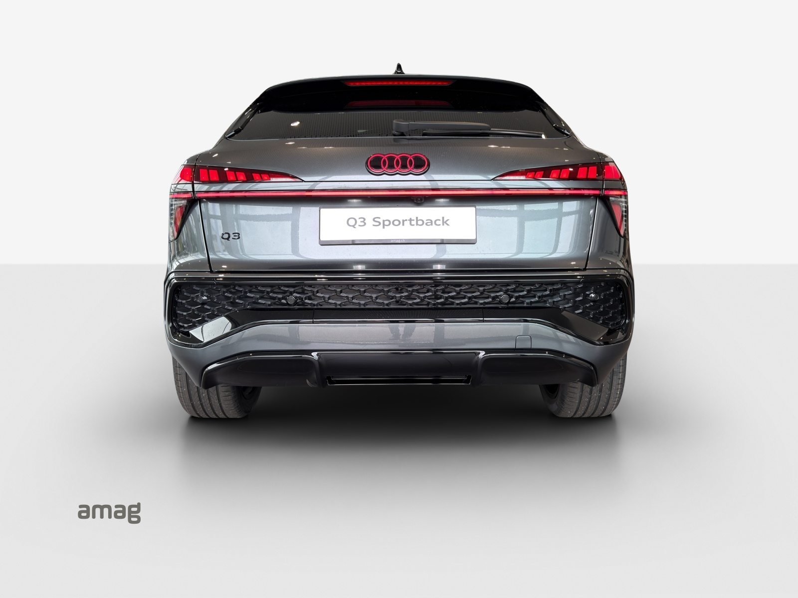 AUDI Q3 SB e-hybrid 200 kW, Voll-Hybrid Benzin/Elektro, Neuwagen, Automatik - 4