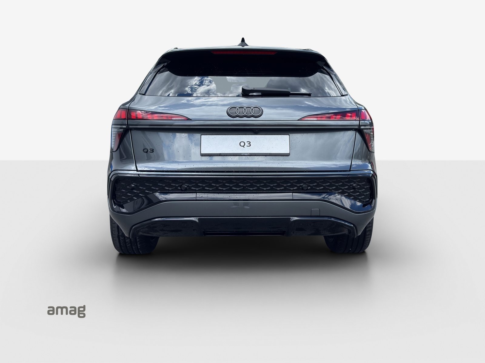 AUDI Q3 SUV e-hybrid 200 kW, Full-Hybrid Petrol/Electric, New car, Automatic - 4