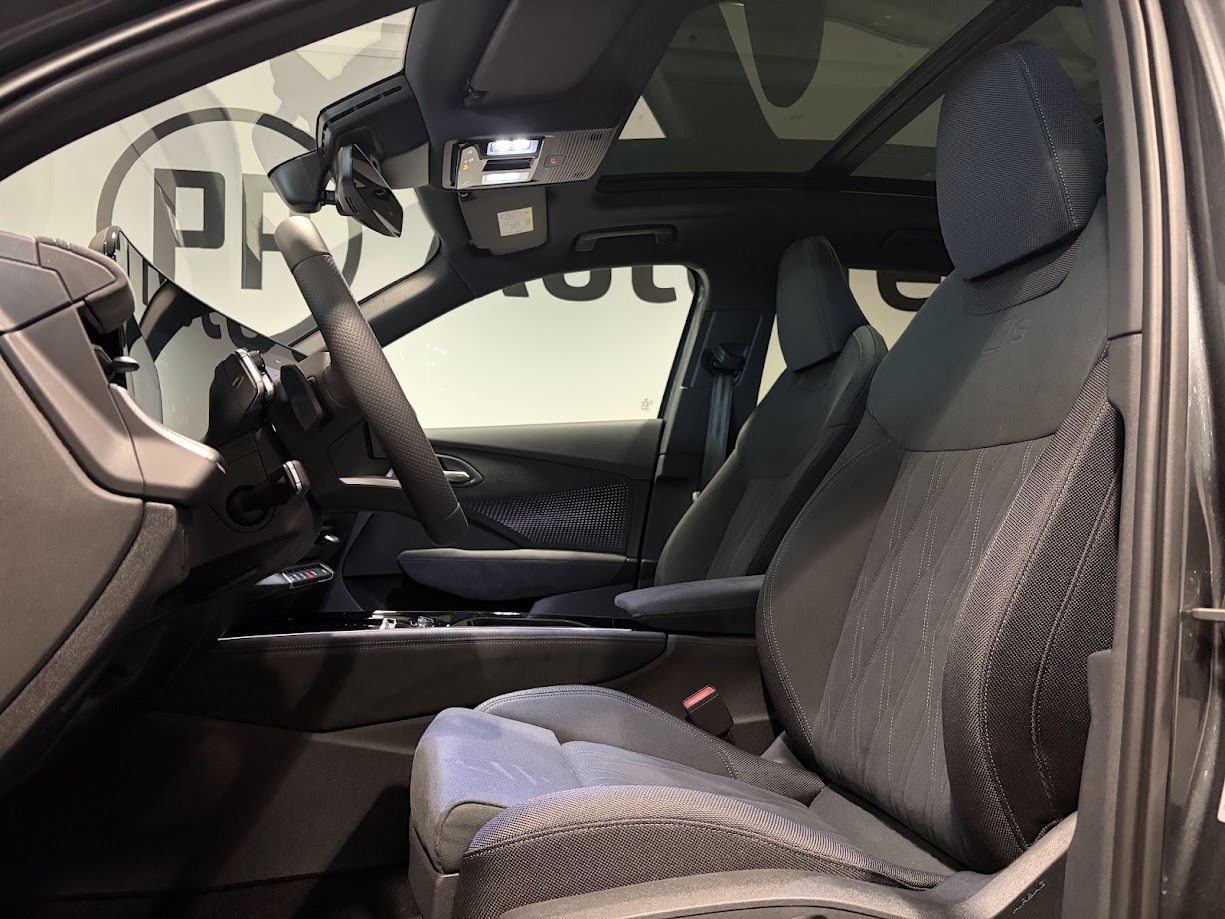 AUDI Q3 SUV TFSI 195 kW, Benzina, Auto nuove, Automatico - 4