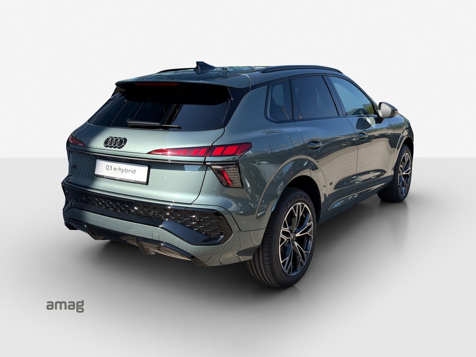 AUDI Q3 SUV e-hybrid 200 kW, Hybride Intégral Essence/Électricité, Voiture nouvelle, Automatique - 5