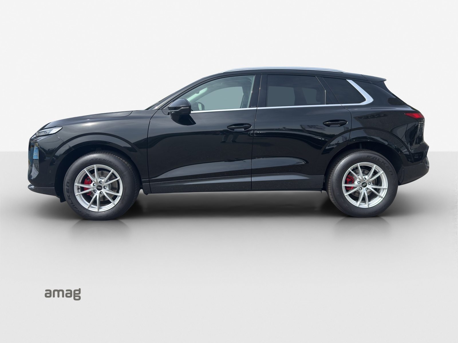 AUDI Q3 SUV TFSI 110 kW, Benzina, Auto nuove, Automatico - 2
