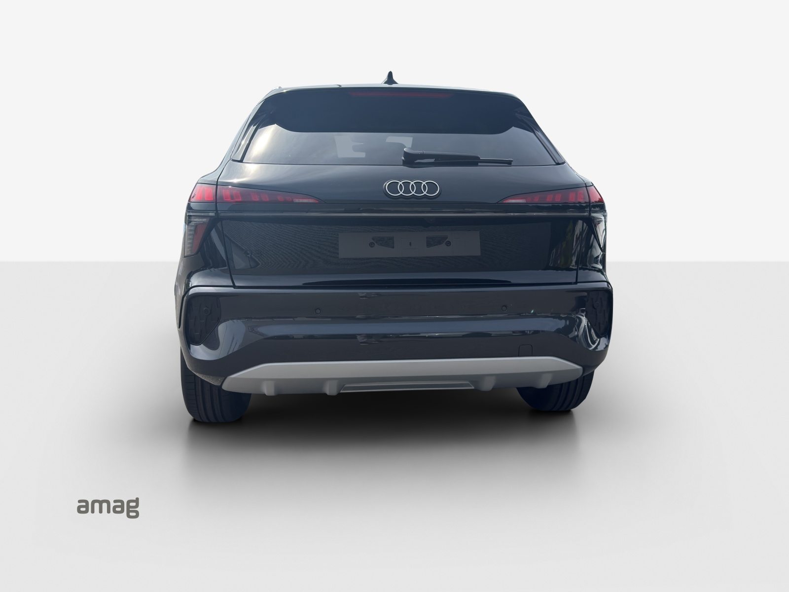AUDI Q3 SUV TFSI 110 kW, Benzina, Auto nuove, Automatico - 4