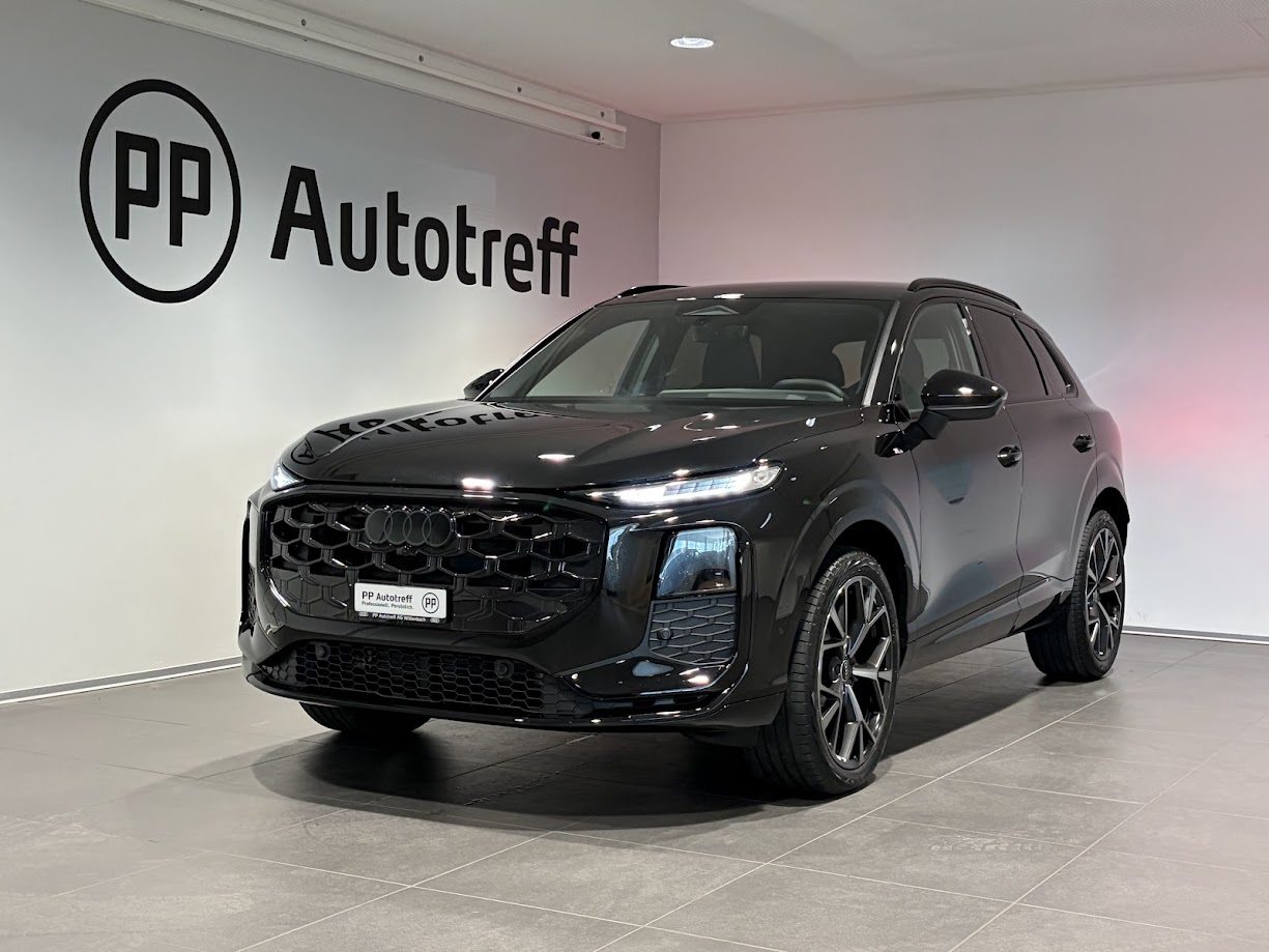 AUDI Q3 SUV TFSI 195 kW, Benzin, Neuwagen, Automatik - 2