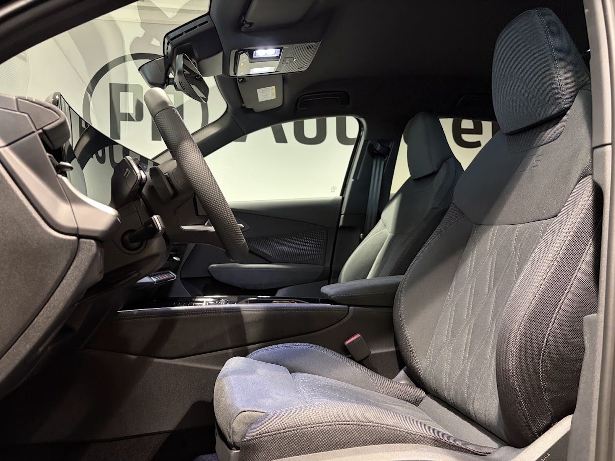 AUDI Q3 SUV TFSI 195 kW, Benzin, Neuwagen, Automatik - 4