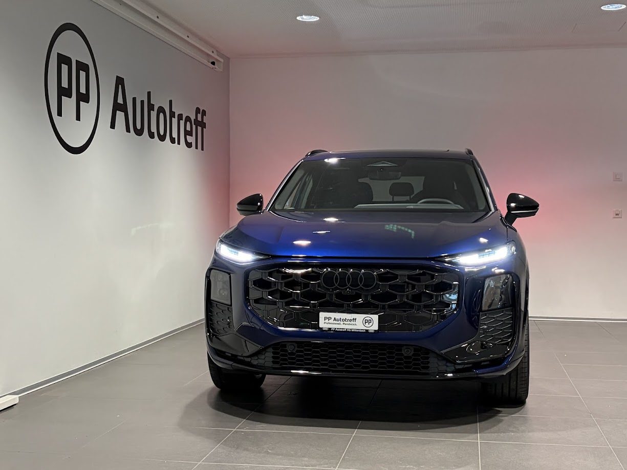 AUDI Q3 SUV TFSI 195 kW
