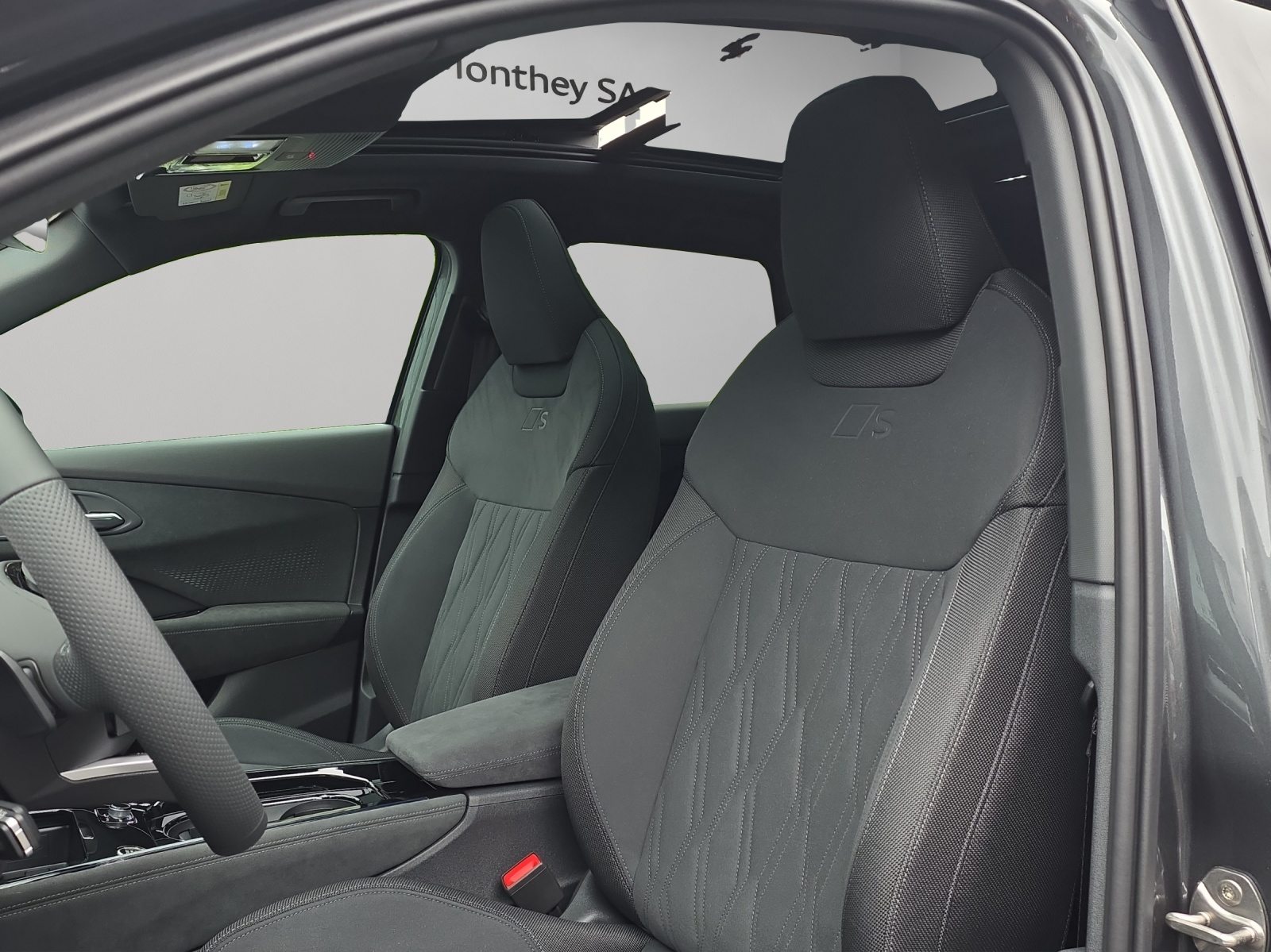 AUDI Q3 SUV TFSI 195 kW, Benzin, Neuwagen, Automatik - 6