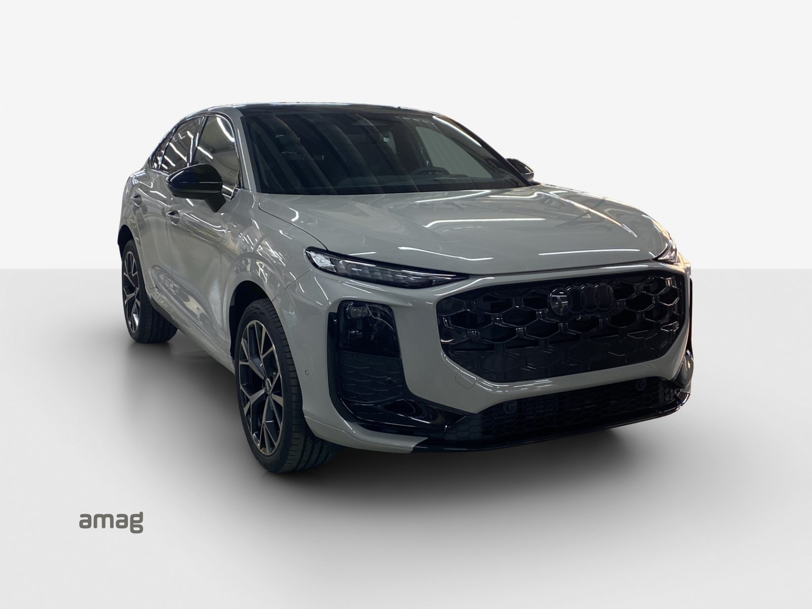 AUDI Q3 SB TFSI 195 kW, Benzina, Auto nuove, Automatico - 6