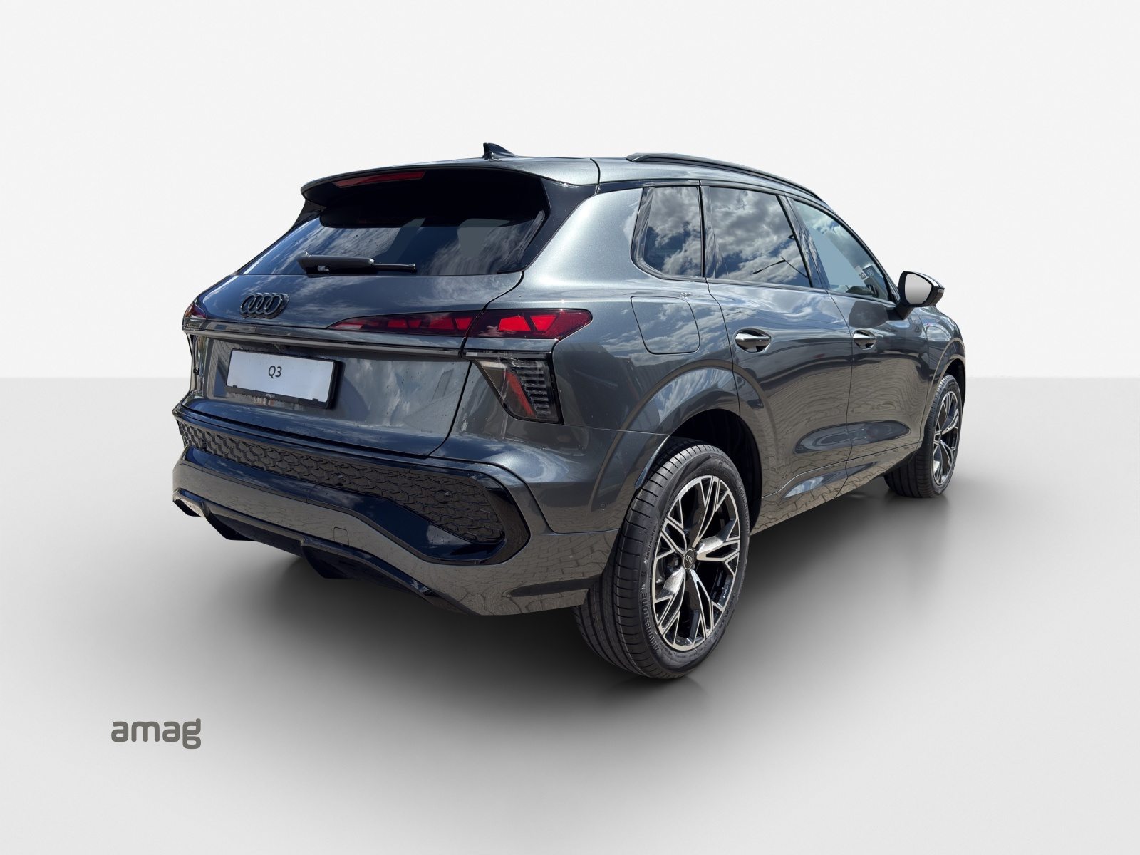 AUDI Q3 SUV TFSI 110 kW, Essence, Voiture nouvelle, Automatique - 7