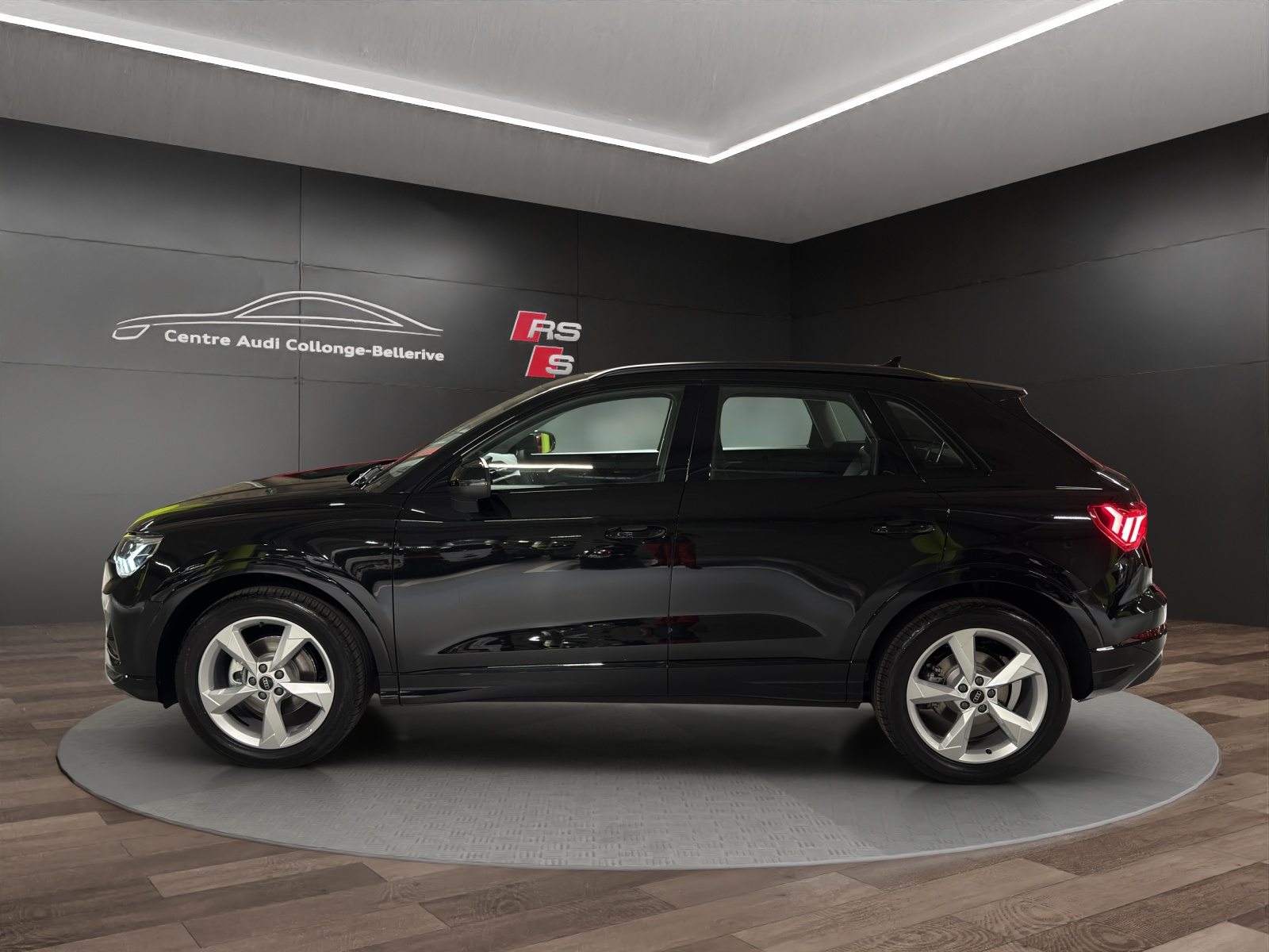 AUDI Q3 35 TFSI advanced Attraction, Essence, Voiture nouvelle, Automatique - 3