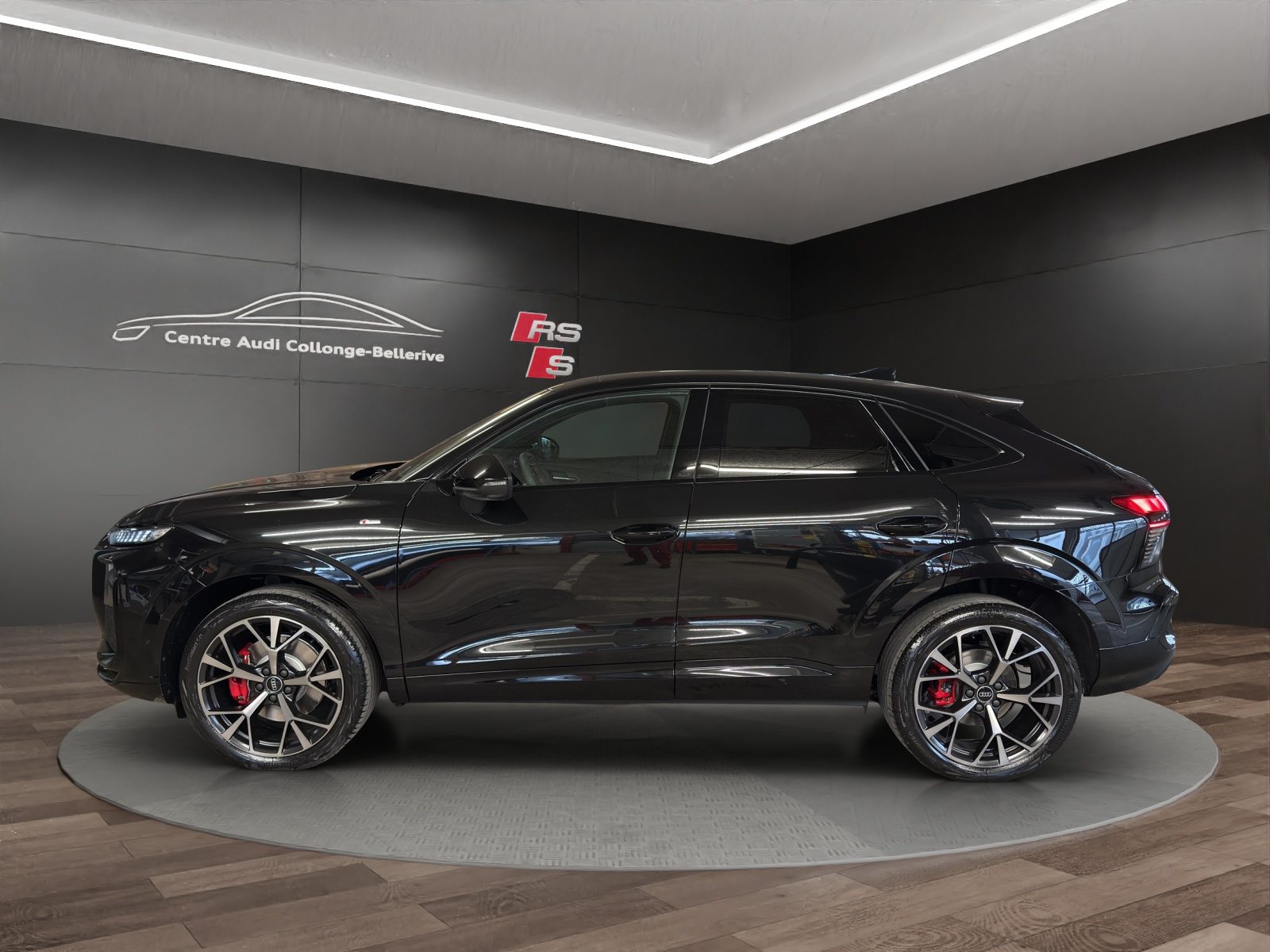 AUDI Q3 SB TFSI 150 kW, Essence, Voiture nouvelle, Automatique - 3