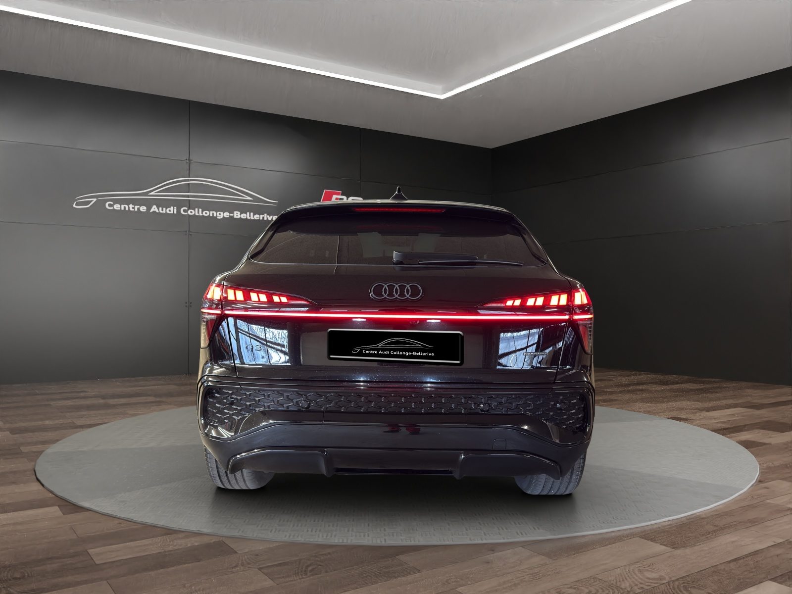 AUDI Q3 SB TFSI 150 kW, Essence, Voiture nouvelle, Automatique - 5