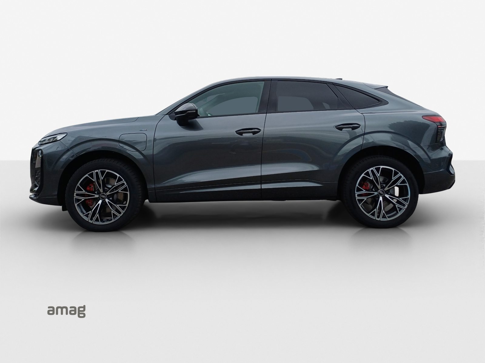 AUDI Q3 SB e-hybrid 200 kW, Hybride Integrale Benzina/Elettrica, Auto nuove, Automatico - 2