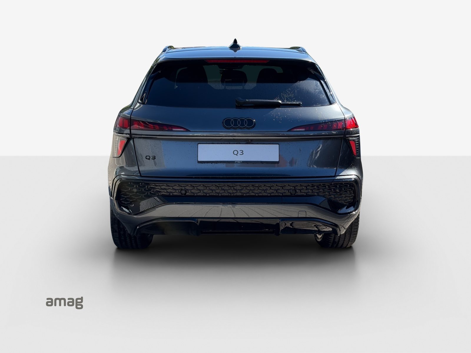 AUDI Q3 SUV TFSI 110 kW, Essence, Voiture nouvelle, Automatique - 4
