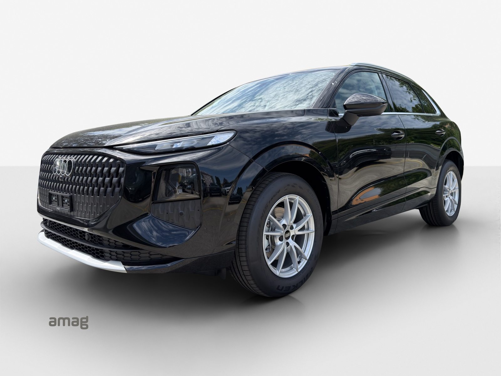 AUDI Q3 SUV TFSI 110 kW, Essence, Voiture nouvelle, Automatique