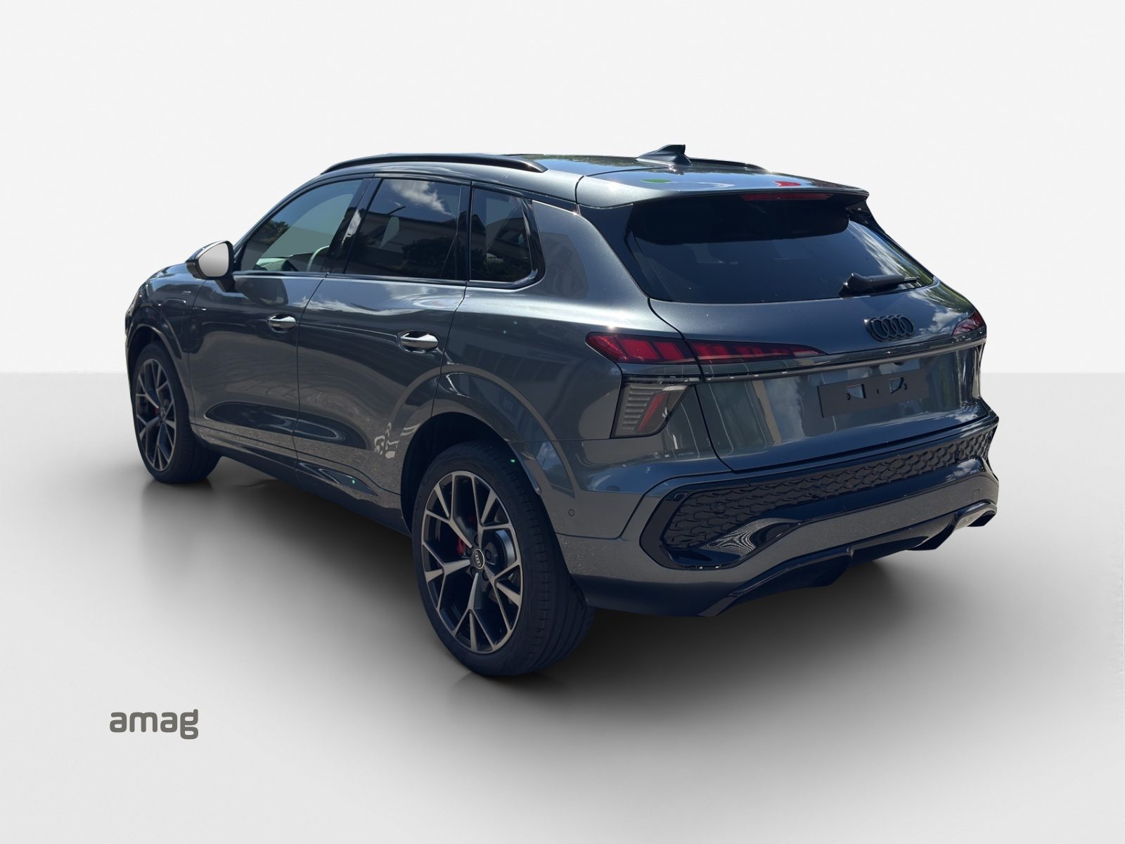 AUDI Q3 SUV e-hybrid 200 kW, Voll-Hybrid Benzin/Elektro, Neuwagen, Automatik - 3