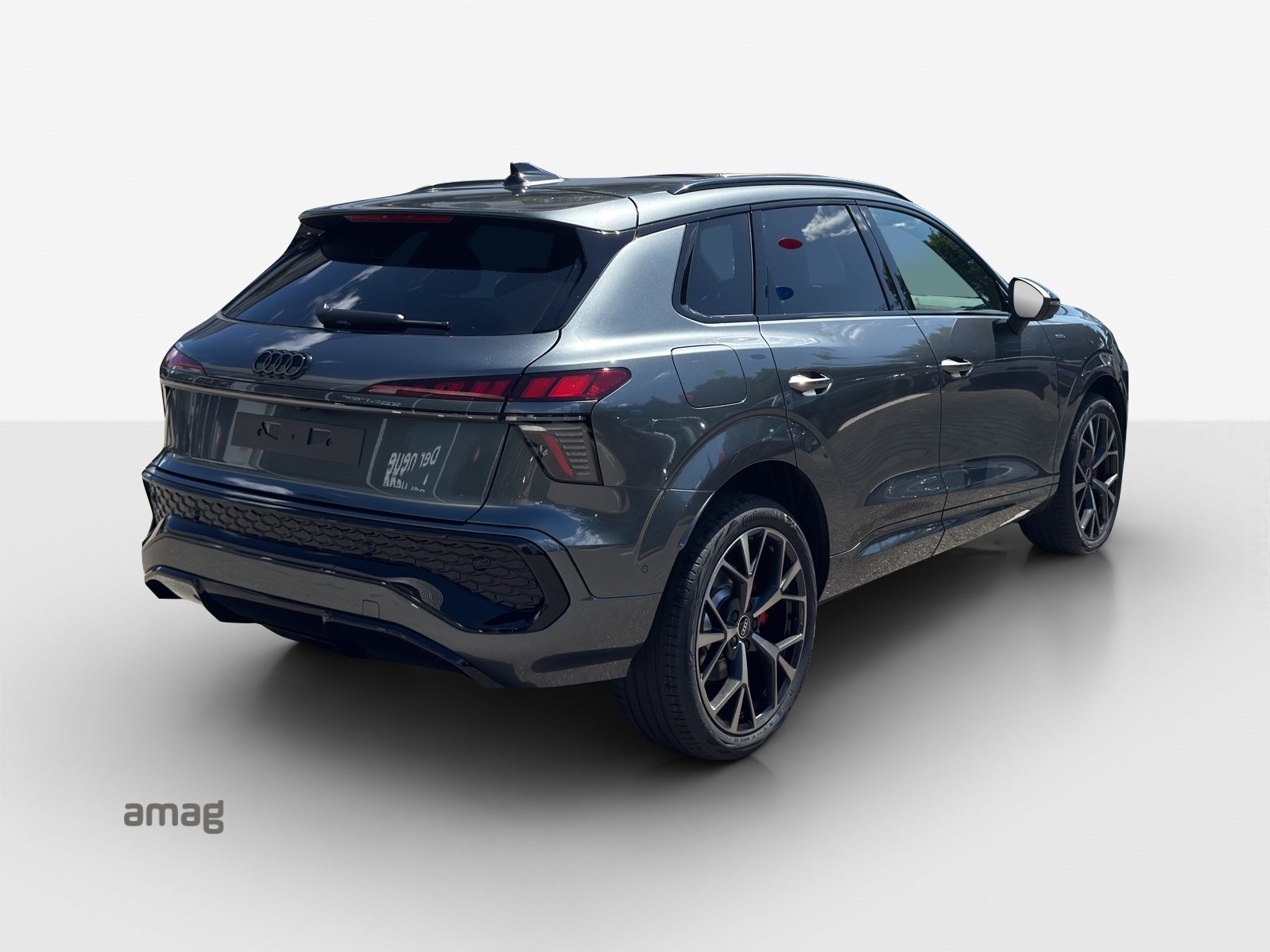 AUDI Q3 SUV e-hybrid 200 kW, Voll-Hybrid Benzin/Elektro, Neuwagen, Automatik - 5