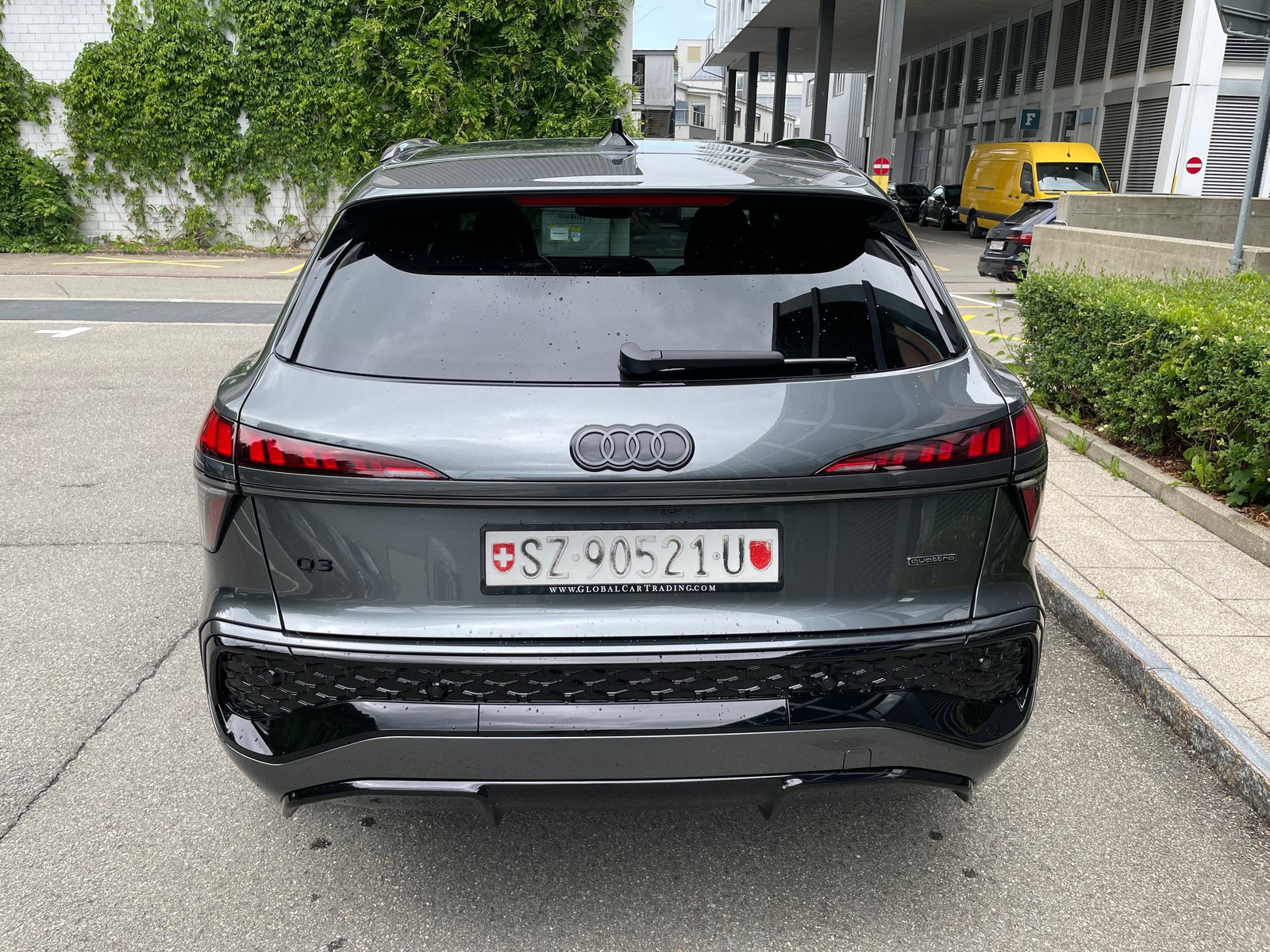 AUDI Q3 SUV TFSI quattro 150 kW S tronic S-Line, Petrol, New car, Automatic - 4