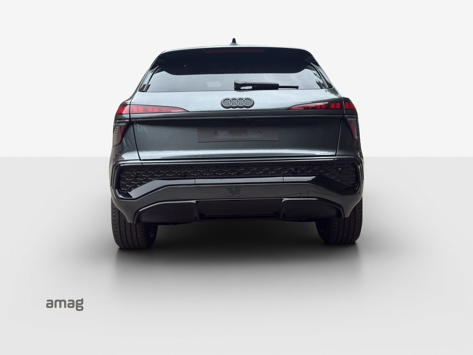 AUDI Q3 SUV e-hybrid 200 kW, Hybride Intégral Essence/Électricité, Voiture nouvelle, Automatique - 6