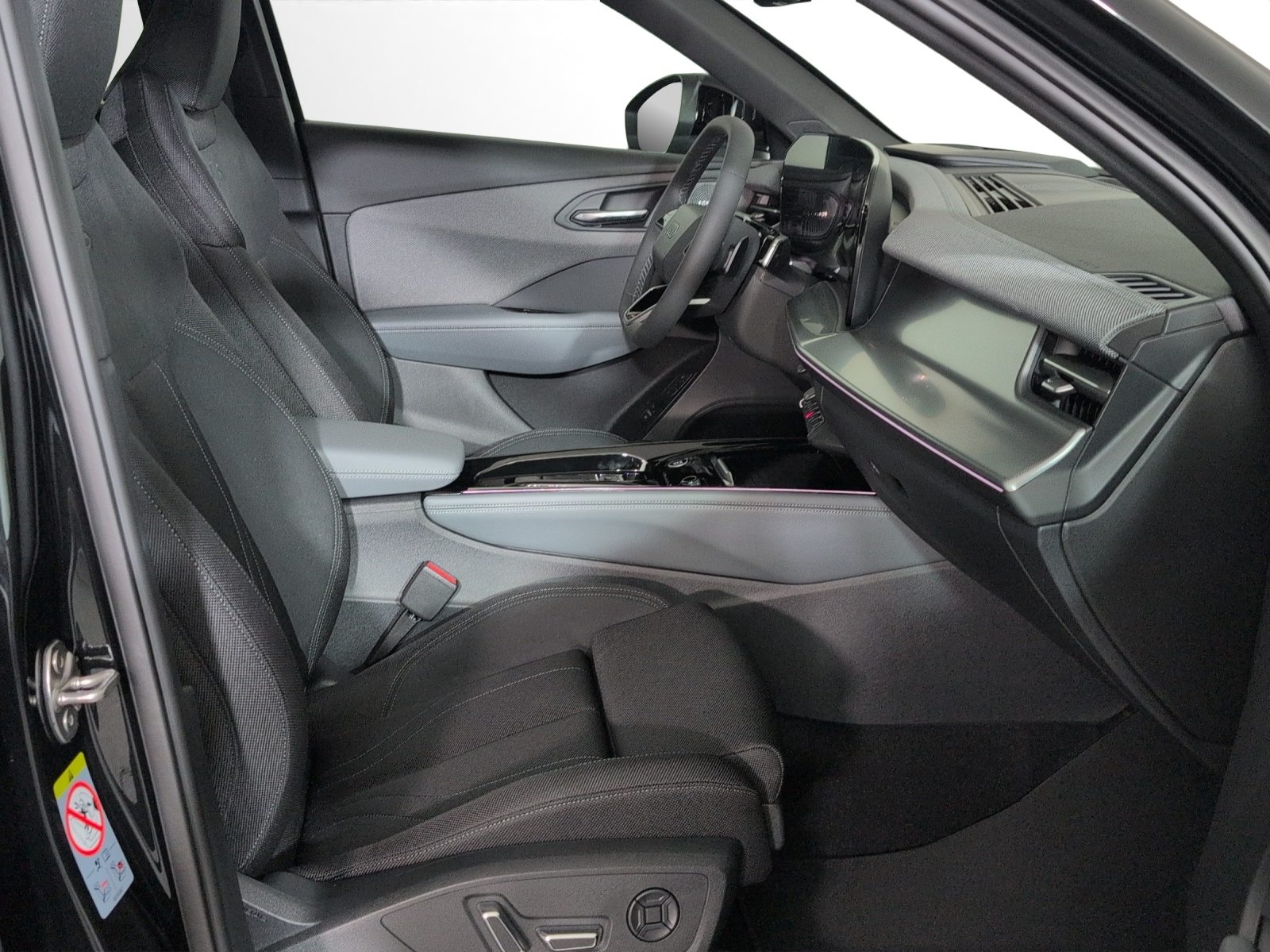 AUDI Q3 SB TDI 142 kW, Diesel, Neuwagen, Automatik - 7
