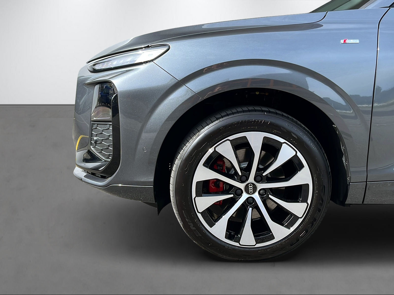 AUDI Q3 SUV TDI quattro 142 kW, Diesel, Voiture nouvelle - 5
