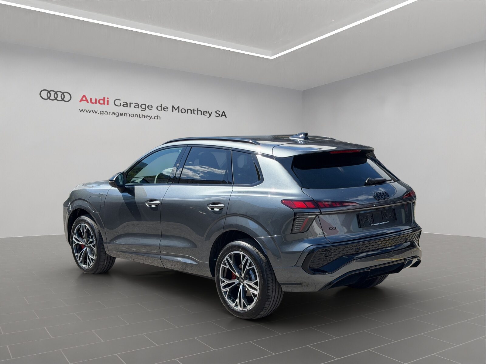 AUDI Q3 SUV e-hybrid 200 kW, Voll-Hybrid Benzin/Elektro, Neuwagen, Automatik - 4