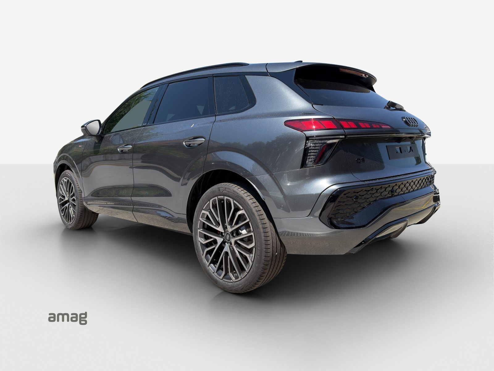 AUDI Q3 SUV TFSI 150 kW, Benzina, Auto nuove, Automatico - 3