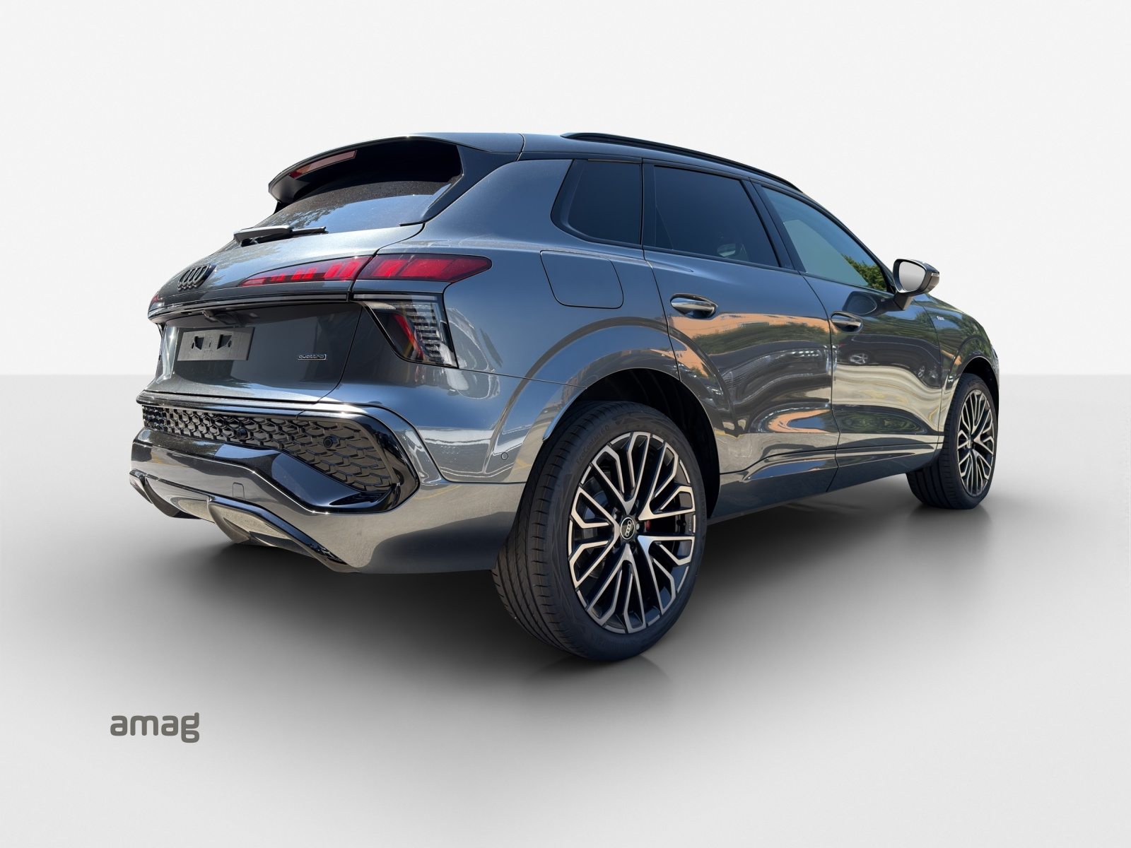 AUDI Q3 SUV TFSI 150 kW, Benzina, Auto nuove, Automatico - 5