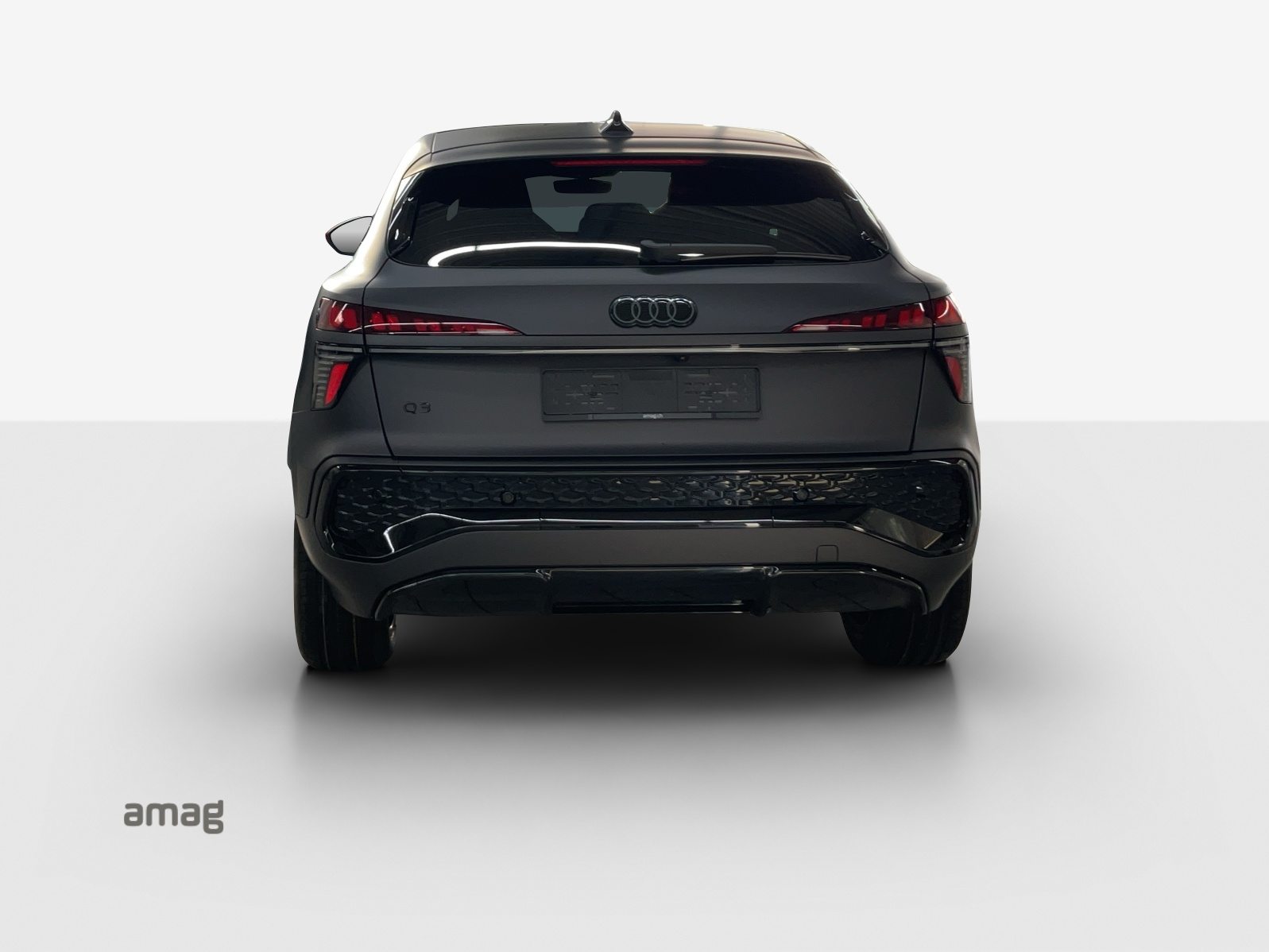 AUDI Q3 SB e-hybrid 200 kW, Full-Hybrid Petrol/Electric, New car, Automatic - 4