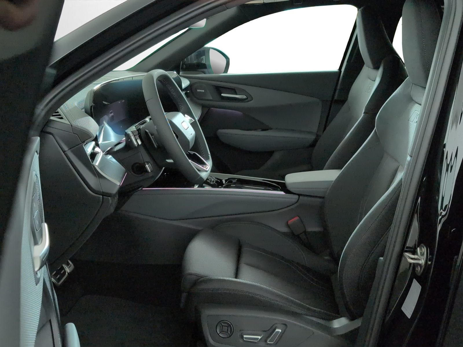 AUDI Q3 SB TFSI 110 kW, Petrol, New car, Automatic - 6