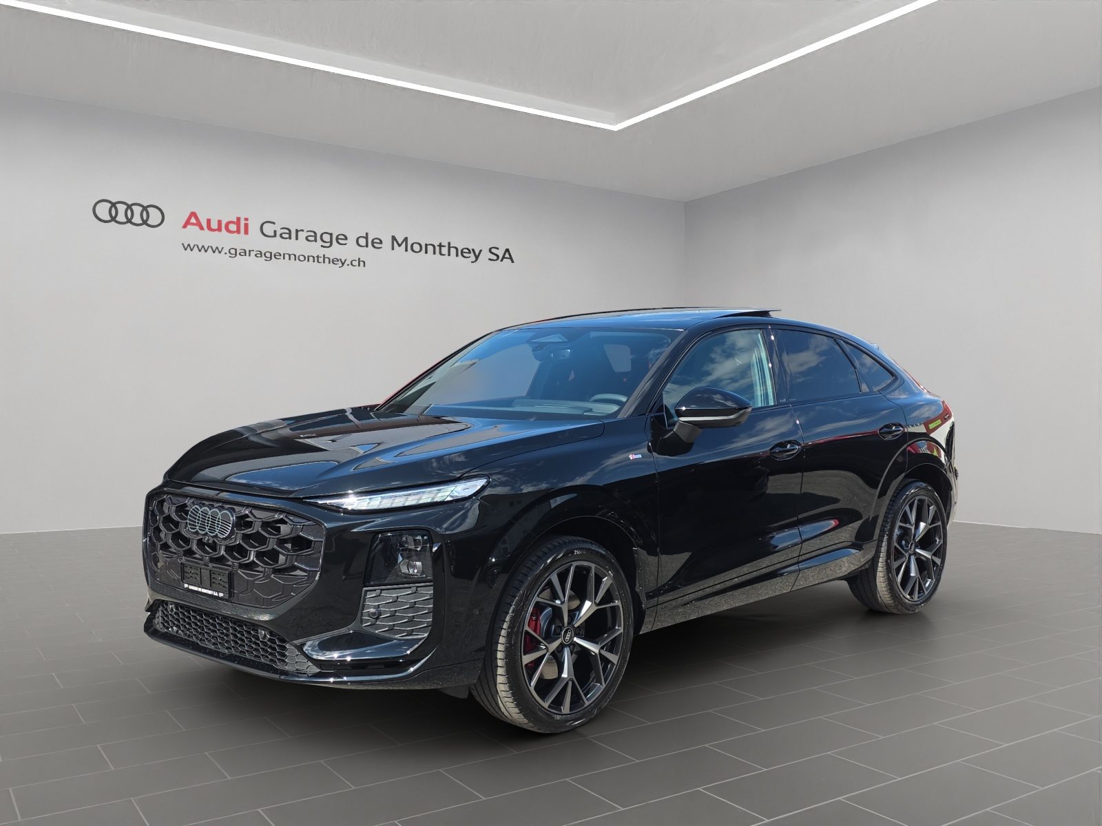 AUDI Q3 SB TFSI 195 kW