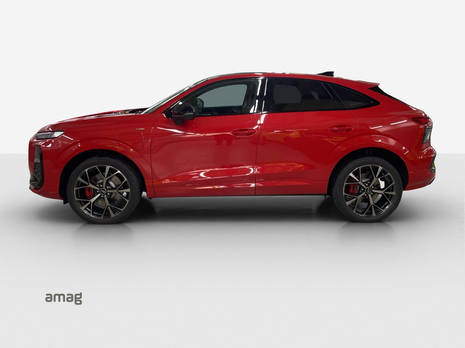 AUDI Q3 SB e-hybrid 200 kW, Full-Hybrid Petrol/Electric, New car, Automatic - 2